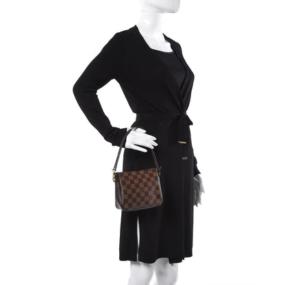 Louis Vuitton Damier Ebene Trousse Make Up Bag Pochette 2 of 8