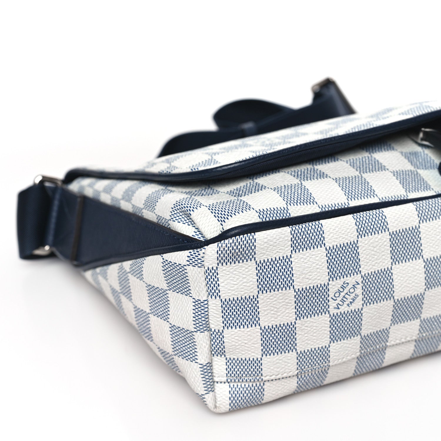 Louis Vuitton Damier Azur Matchpoint Messenger 7 of 8