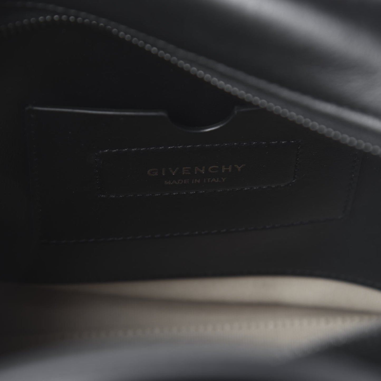 Calfskin Small Soft Antigona Black