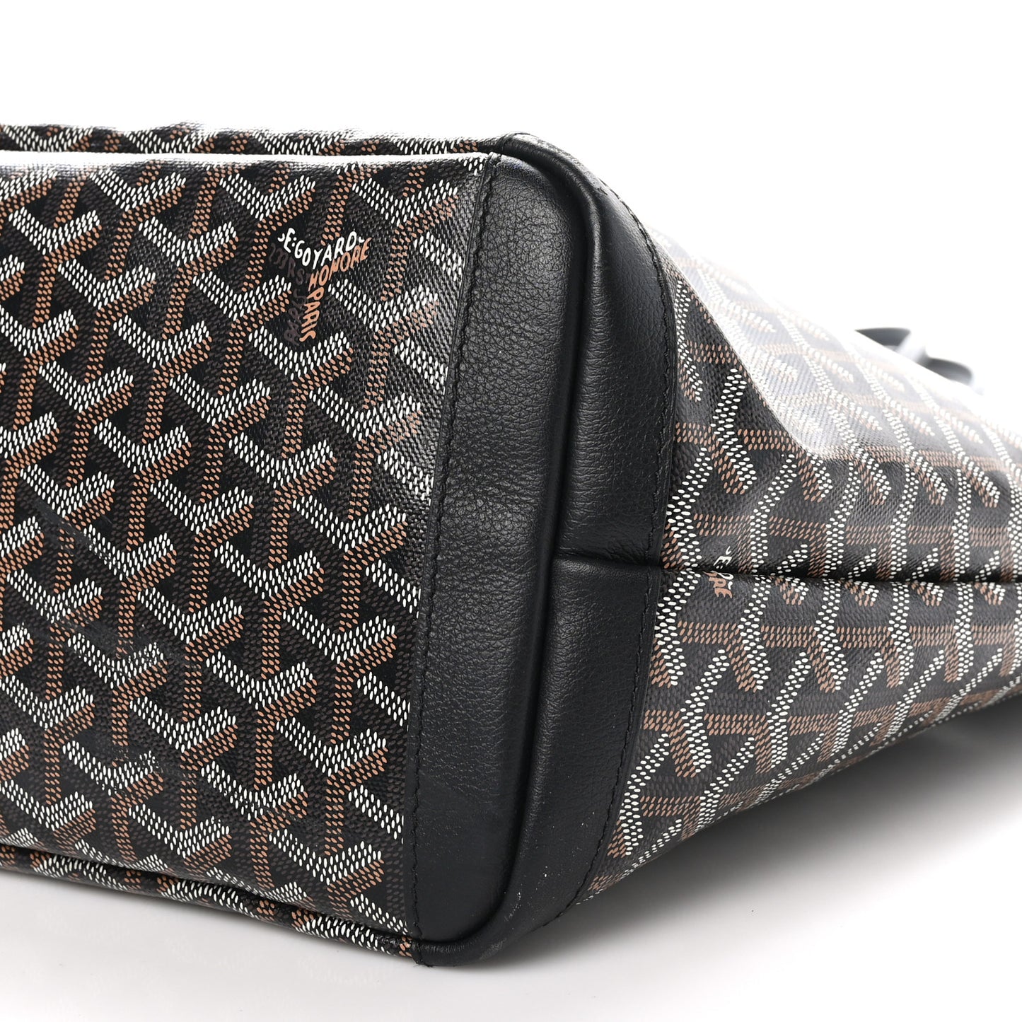 Goyardine Artois MM Black