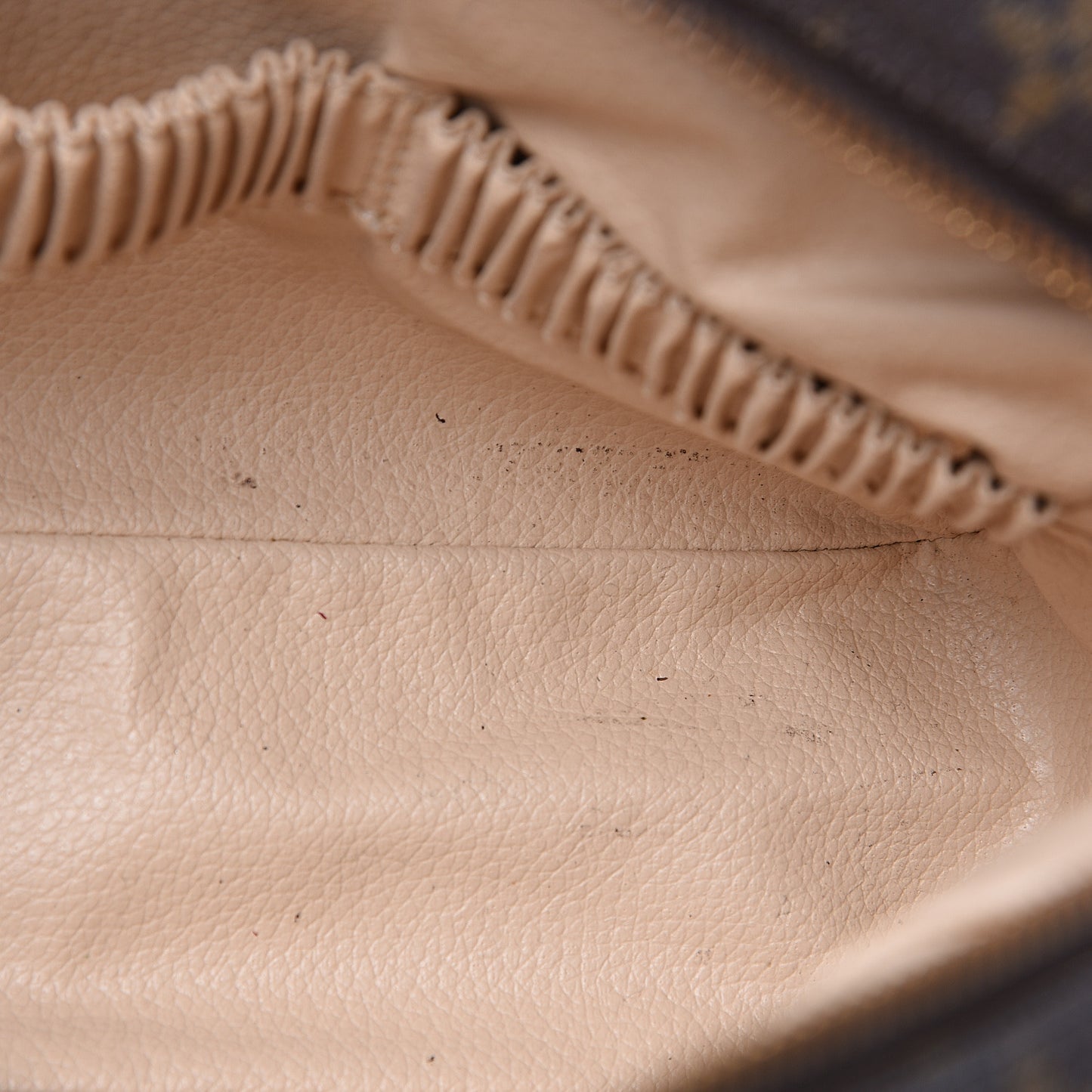Monogram Trousse Toilette 28