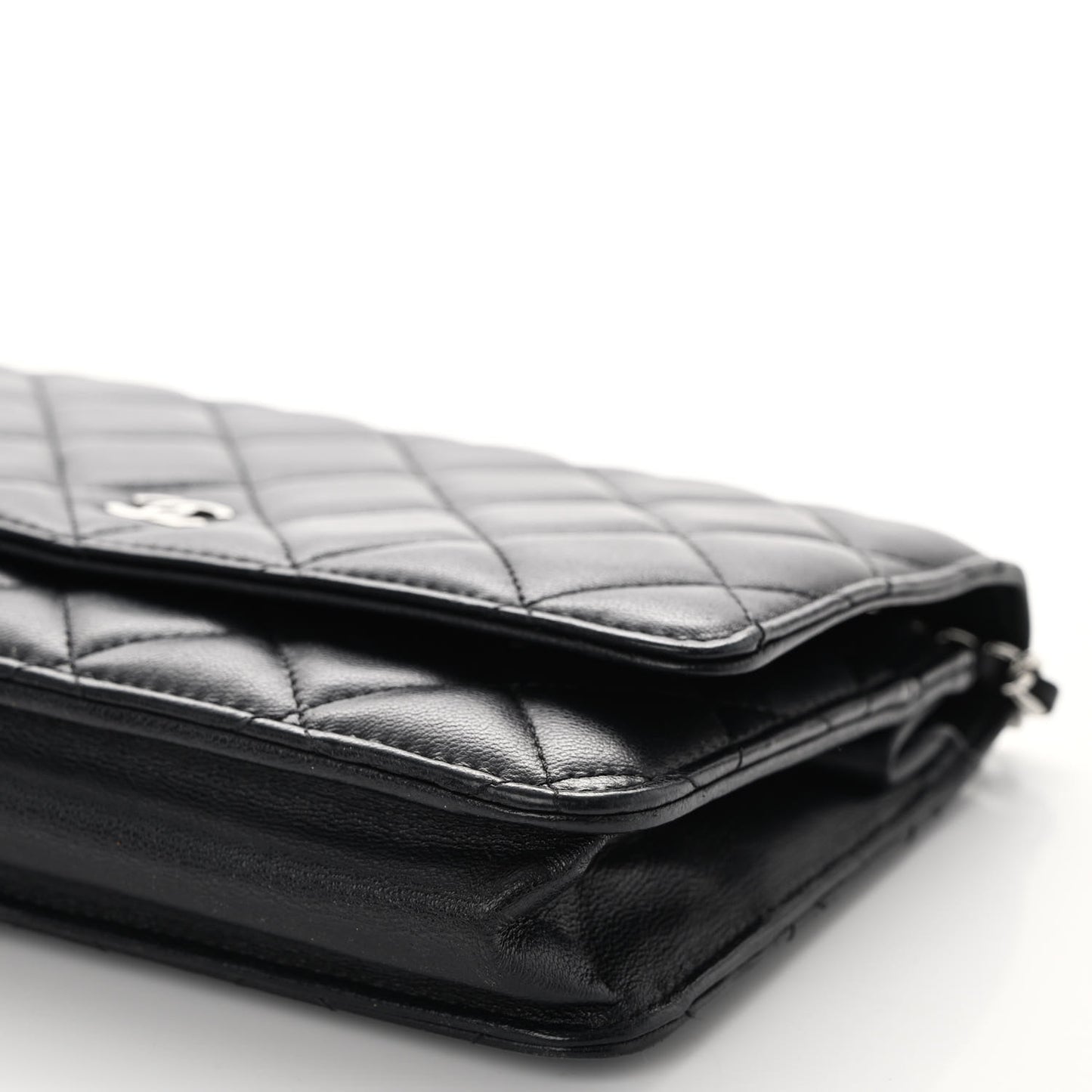 Lambskin Quilted Wallet On Chain WOC Black