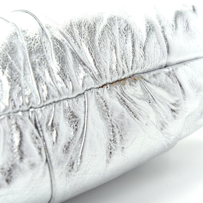 Gucci Metallic Calfskin Hysteria Clutch Silver 10 of 10