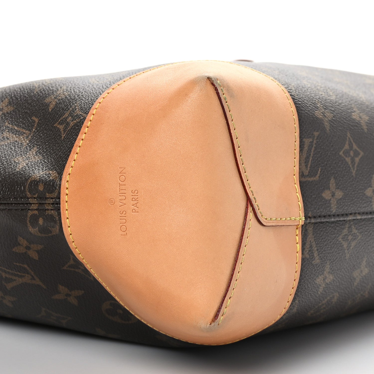 Louis Vuitton Monogram Berri MM 7 of 8