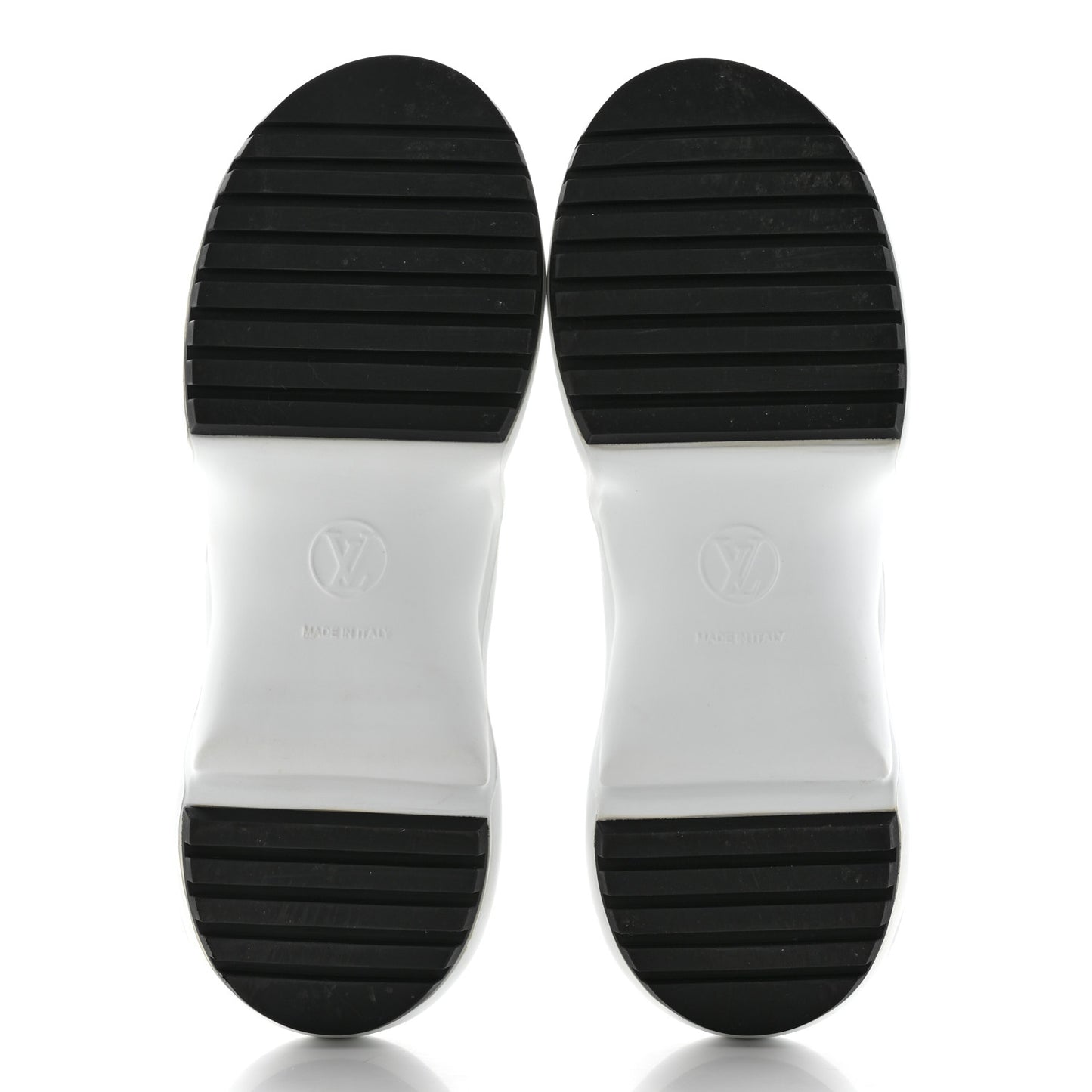 Monogram Calfskin LV Archlight Sneakers 39 White