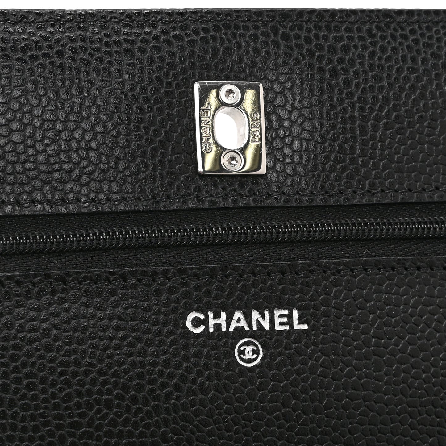 Caviar Quilted CC Turnlock Wallet On Chain WOC Black