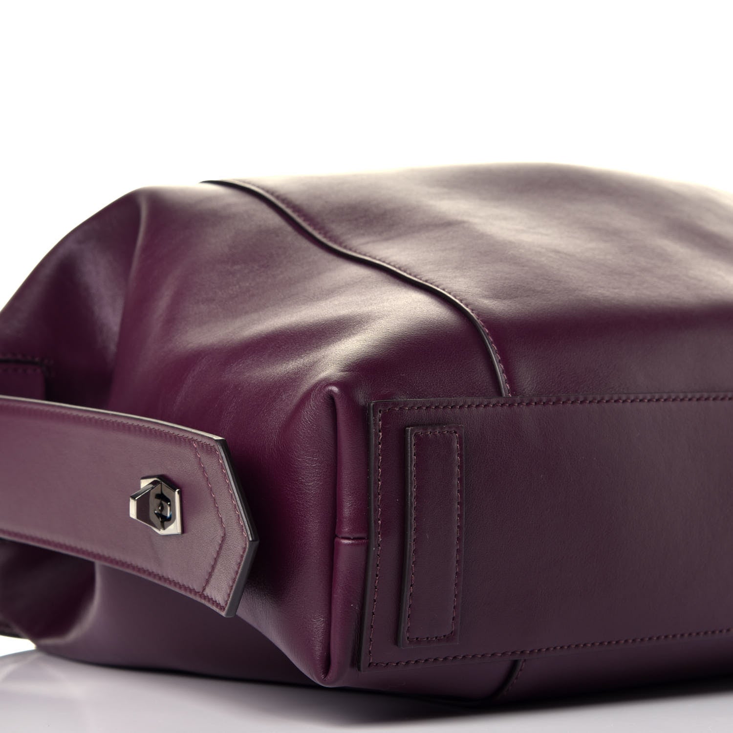 Givenchy Smooth Calfskin Medium Soft Antigona Aubergine 13 of 16