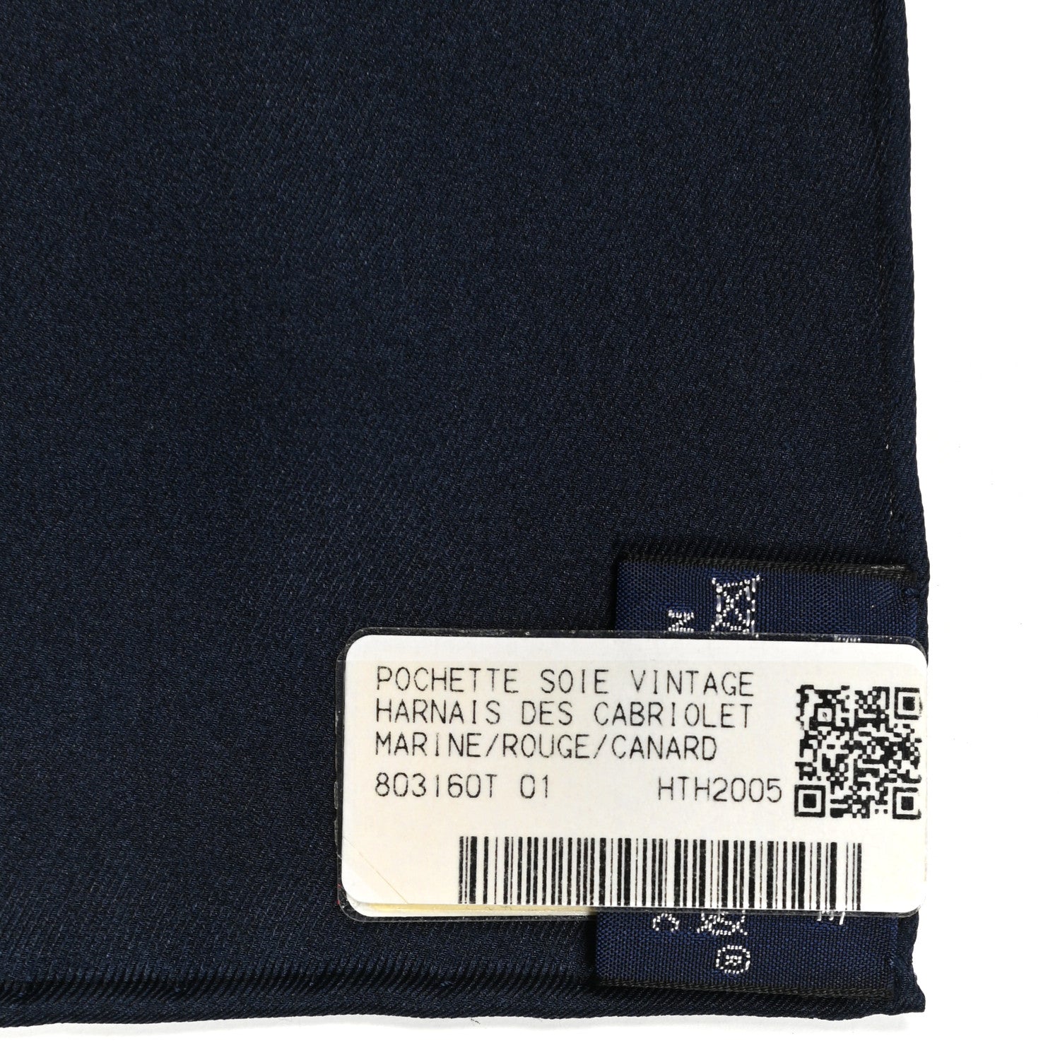 Hermes Silk Harnais Des Cabriolet Pocket Square Marine Rouge Canard 3 of 4