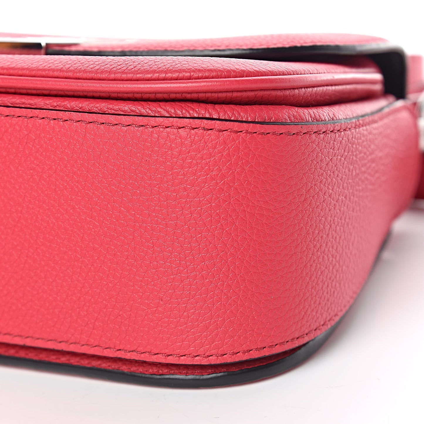 Grained Calfskin Vivienne NM Framboise