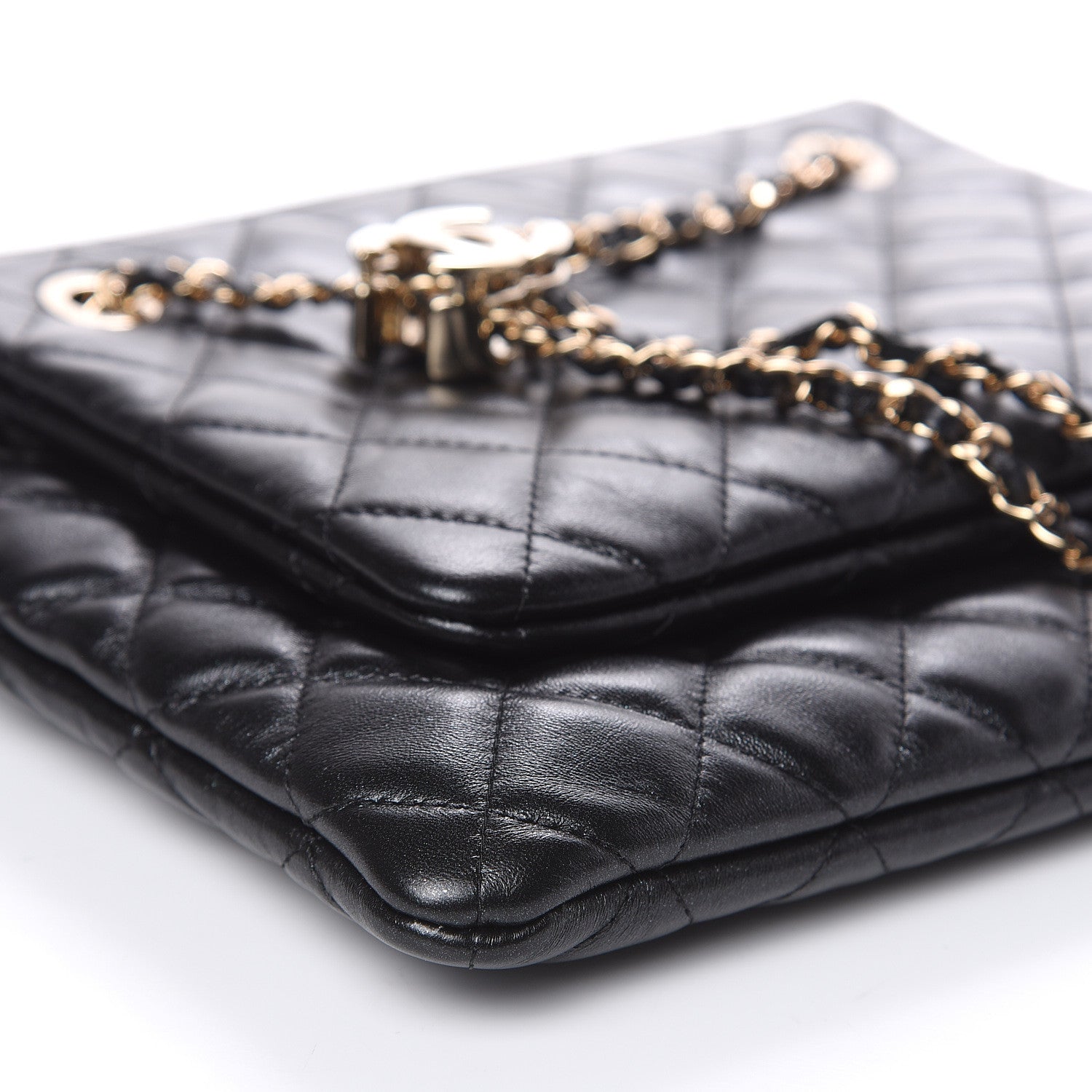 Chanel Shiny Lambskin Quilted Clutch With Chain Black 7 of 10