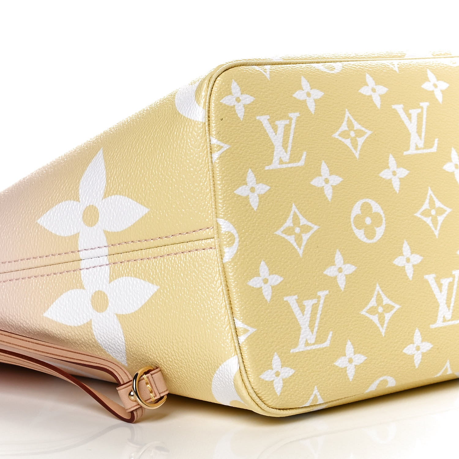 Louis Vuitton Monogram Giant By The Pool Neverfull MM Light Pink 9 of 12