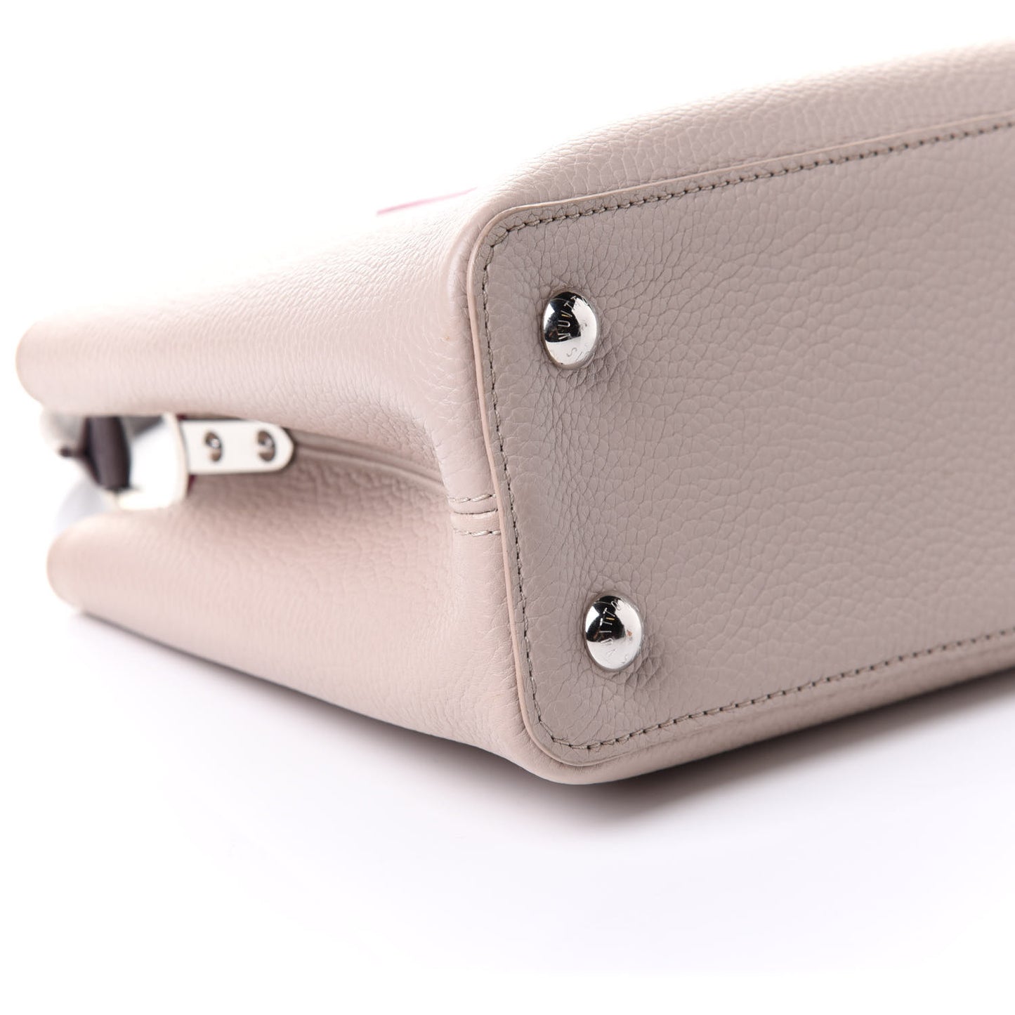 Taurillon Capucines PM Galet Violet
