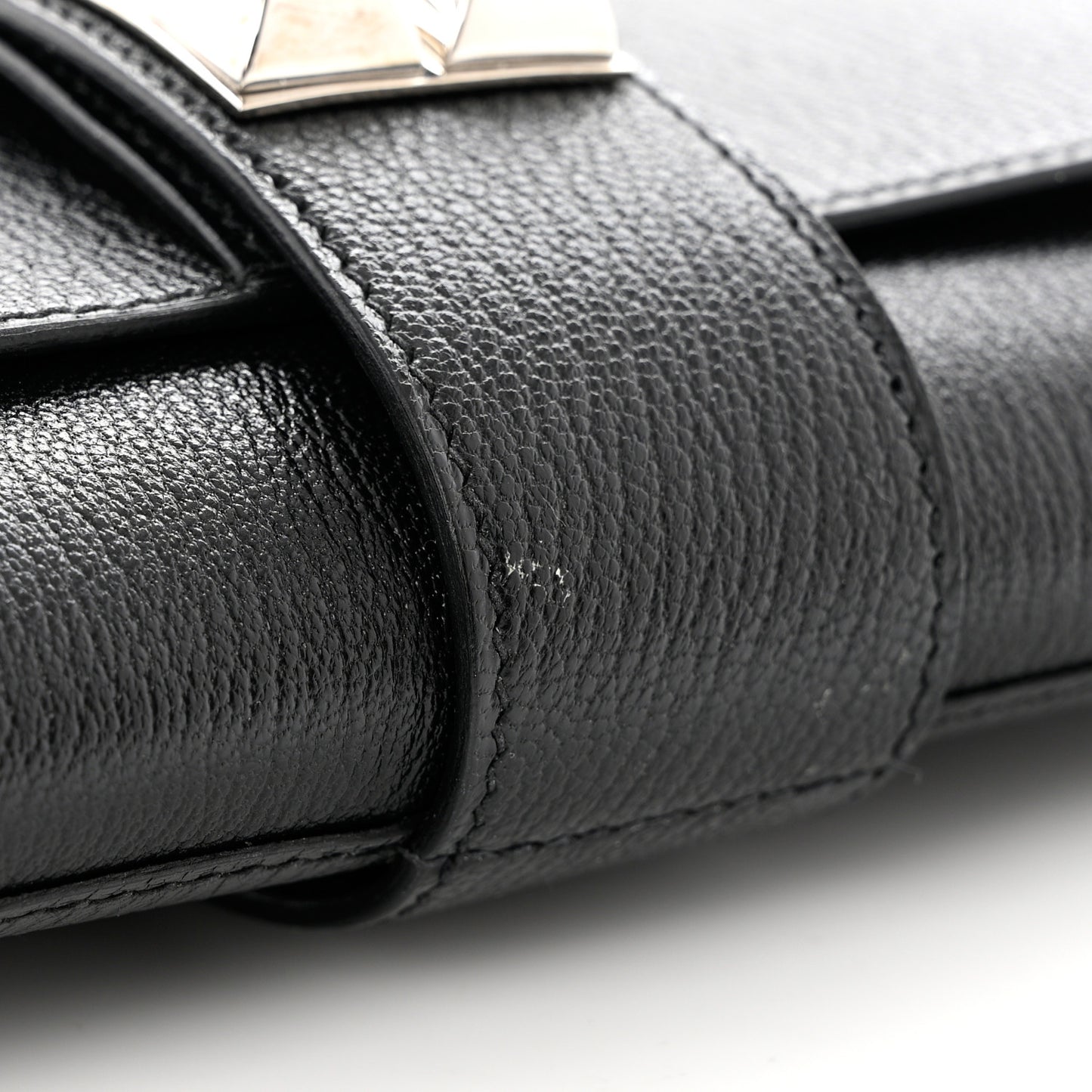 Chevre Mysore Medor 23 Clutch Black