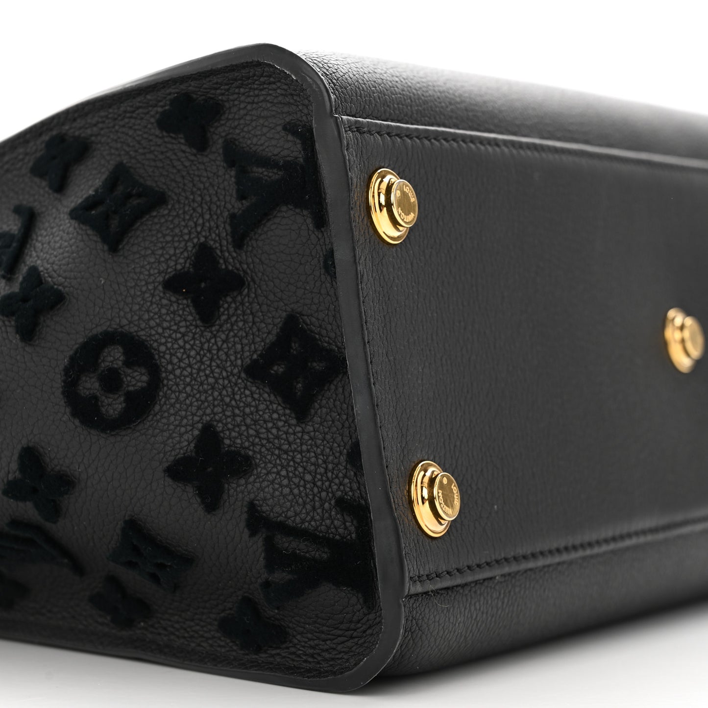Calfskin Monogram Tufting On My Side Black