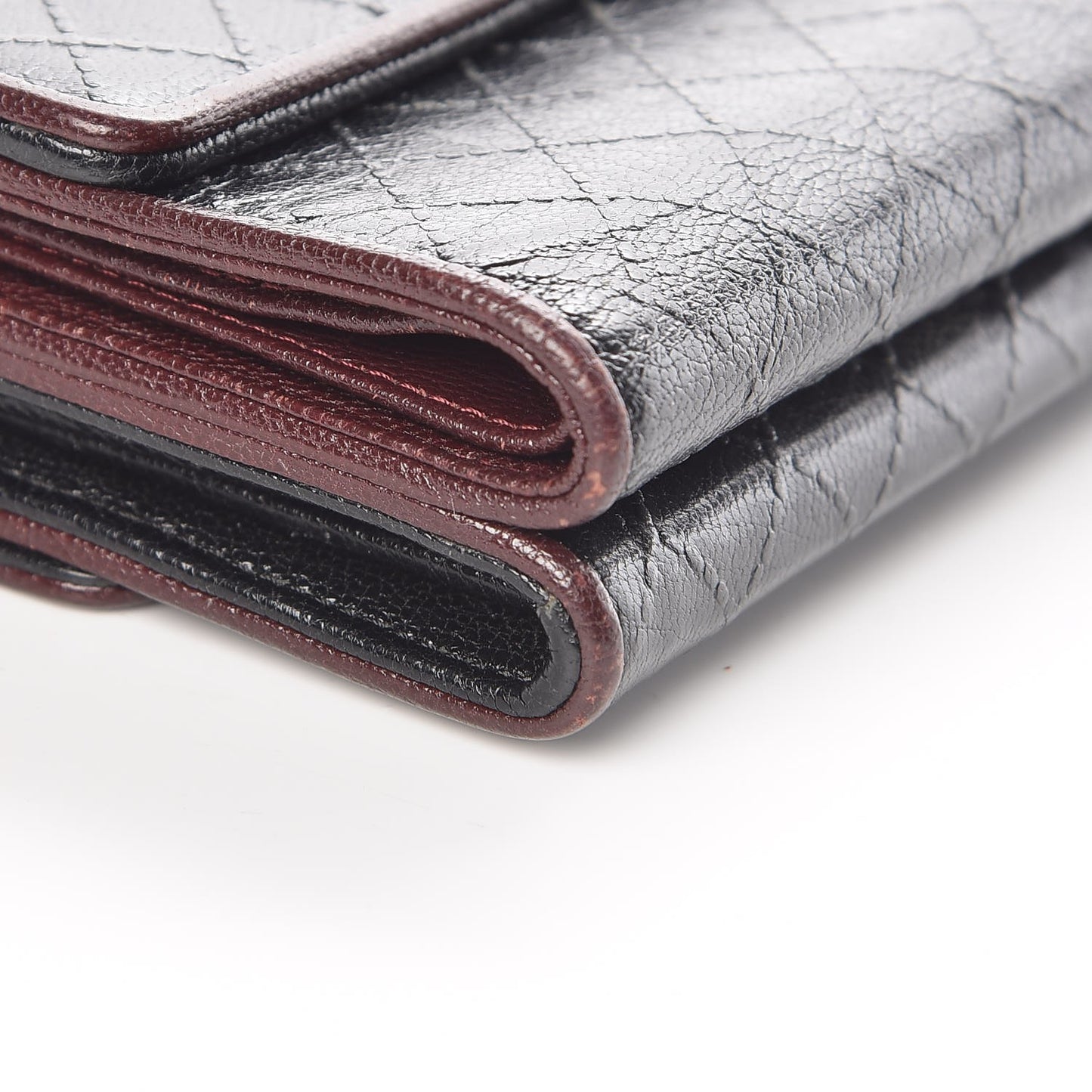 Calfskin Diamond Stitched Compact Wallet Black