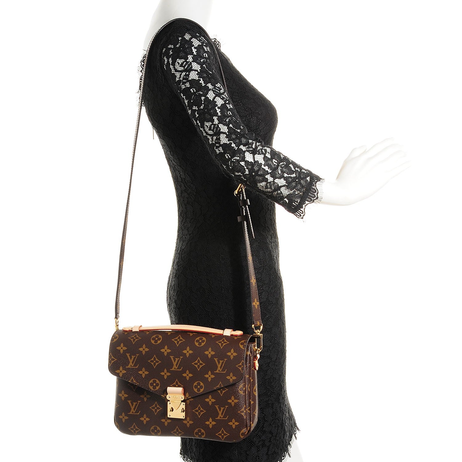 Louis Vuitton Monogram Pochette Metis 2 of 8
