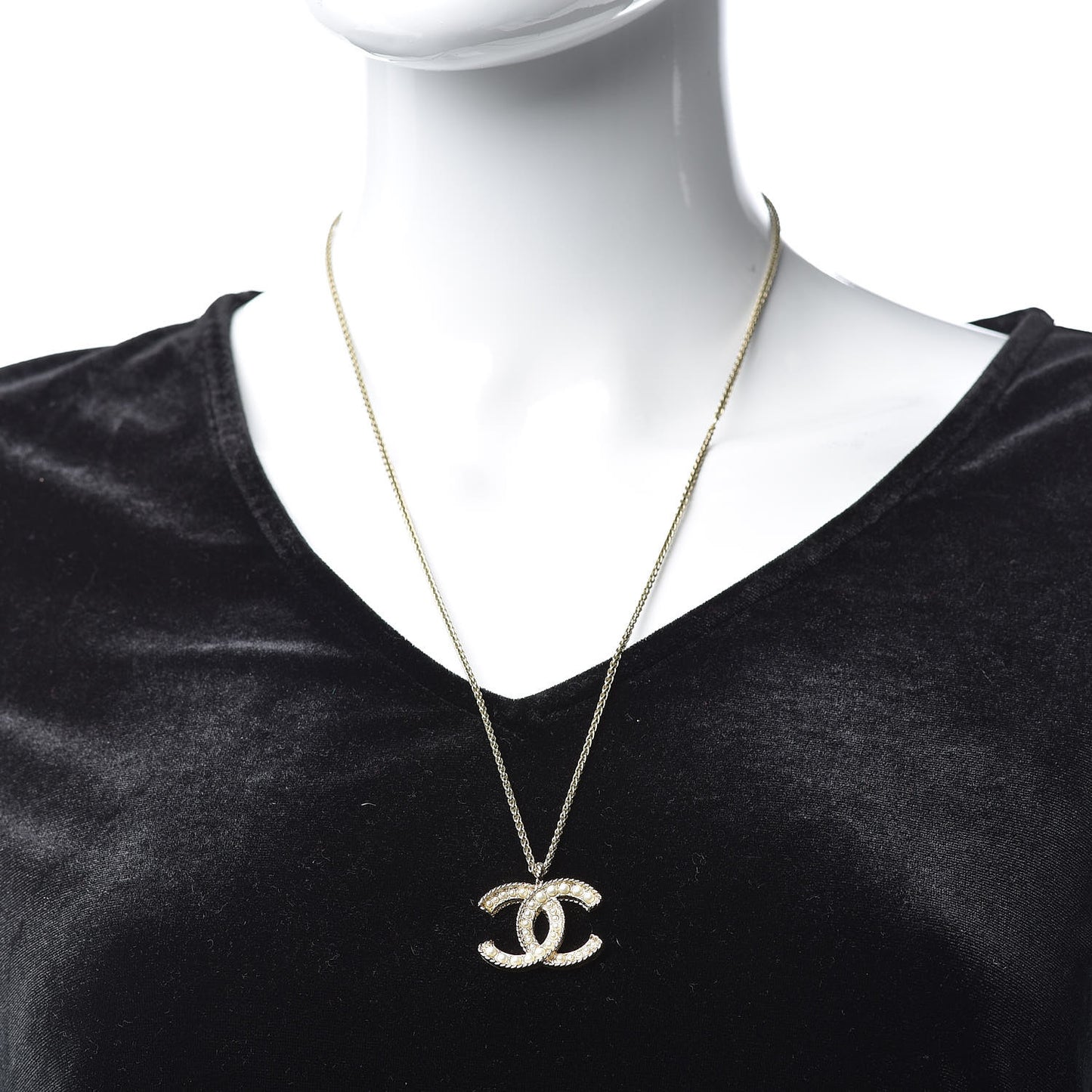 Pearl CC Pendant Necklace Gold