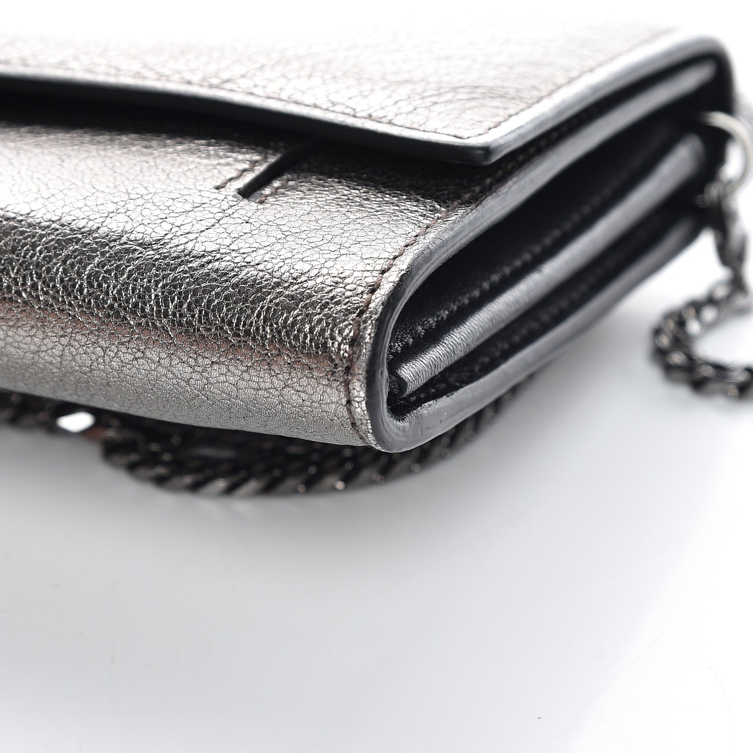 Alexander McQueen Metallic Calfskin Skull Wallet on Chain Black Pearl 6 of 12