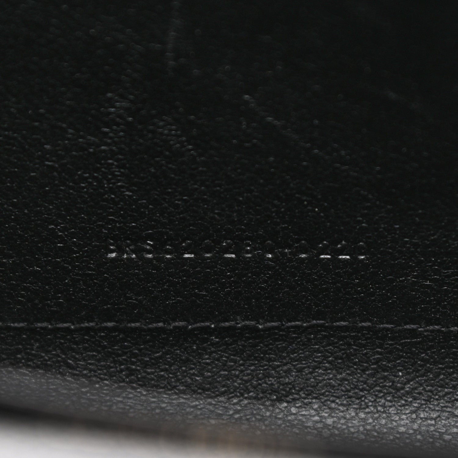 Saint Laurent Grain De Poudre Mixed Matelasse Triquilt Monogram Chain Wallet Black 6 of 10