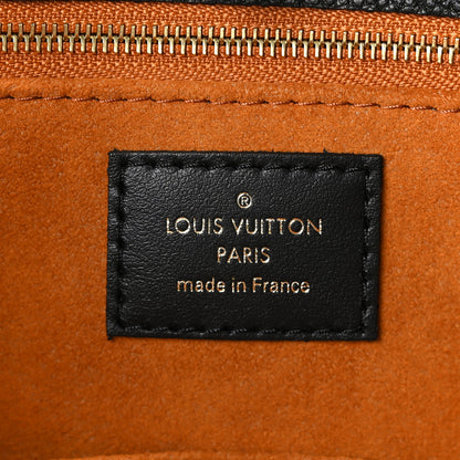 Louis Vuitton Empreinte Monogram Giant Onthego MM Black 6 of 8