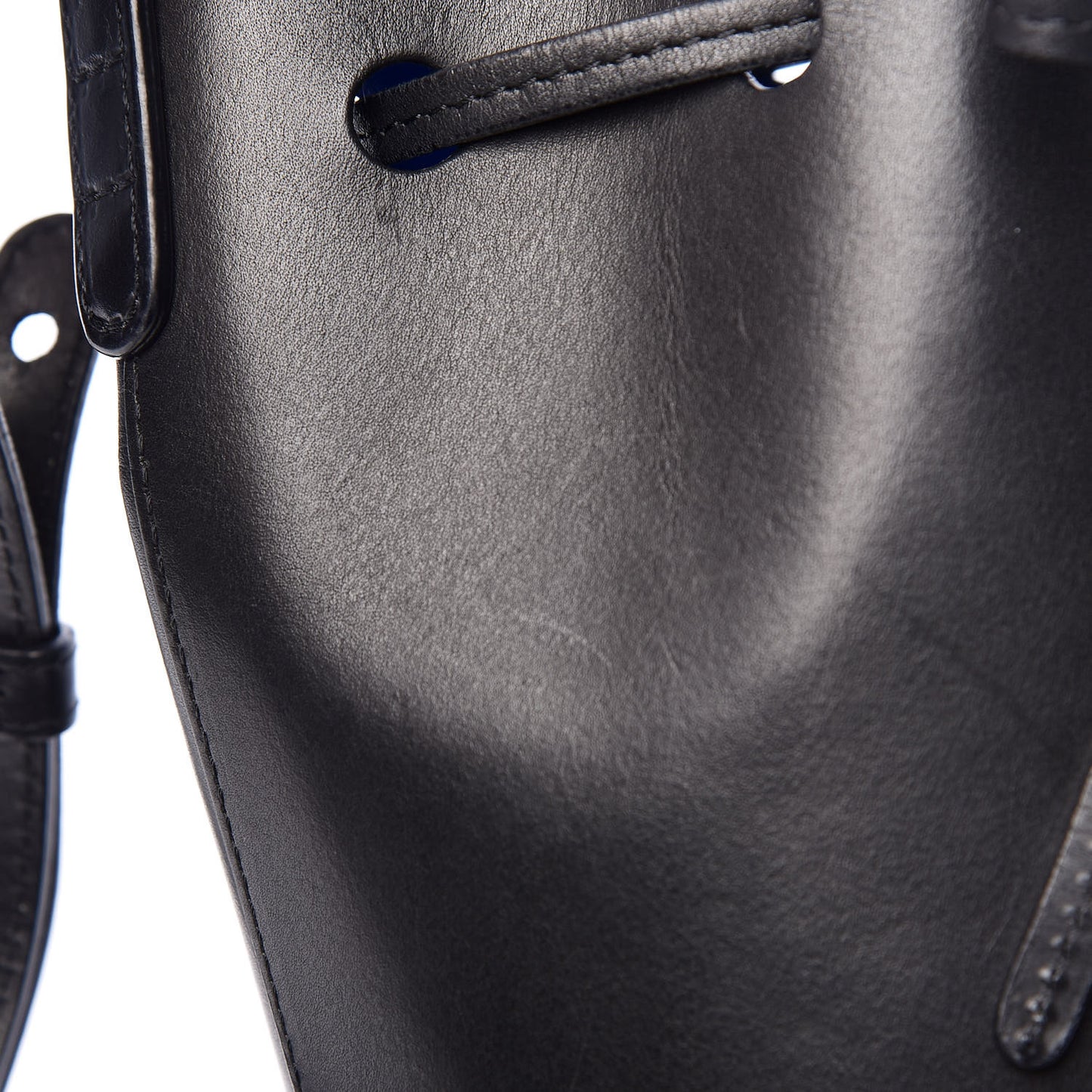 Vegetable Tanned Calfskin Mini Bucket Bag Black Royal