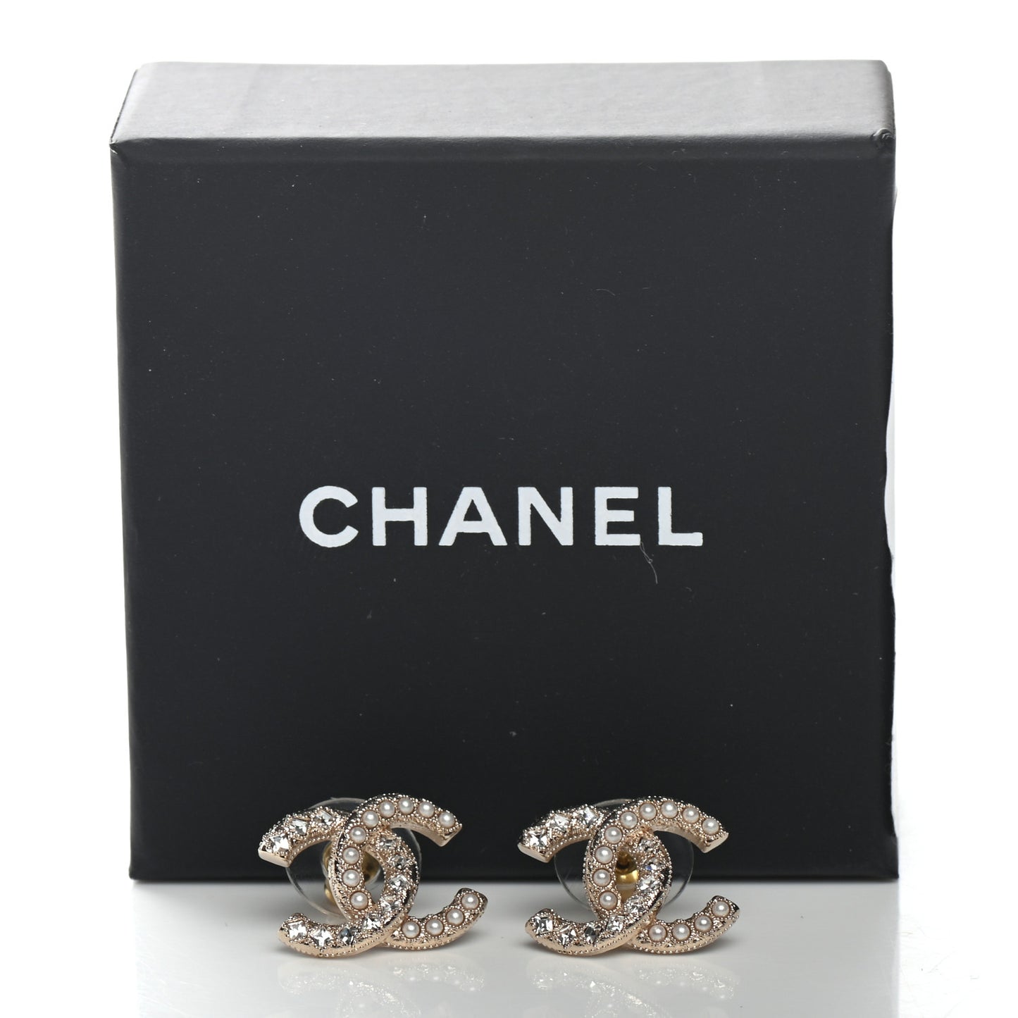 Crystal Pearl CC Earrings Gold