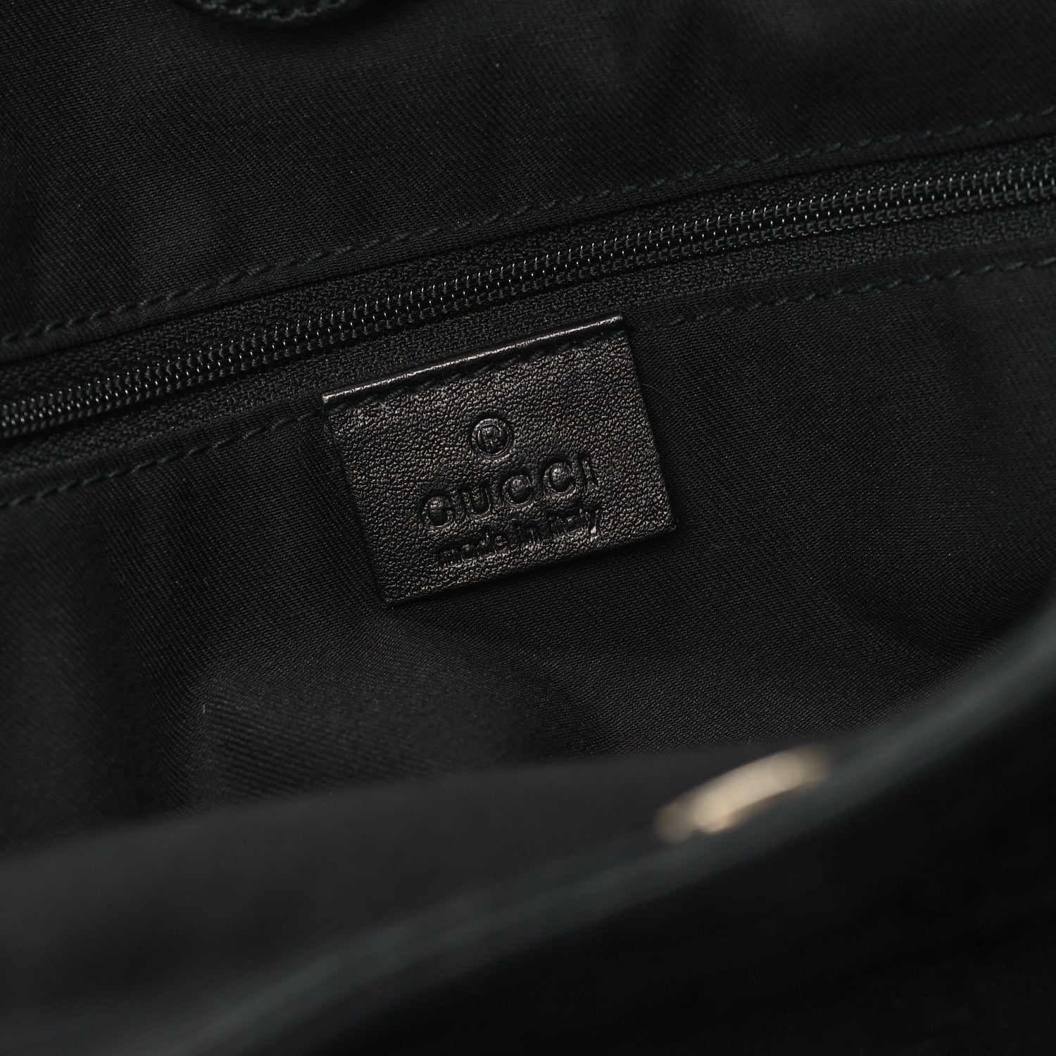Gucci Monogram Medium Sukey Black 6 of 12