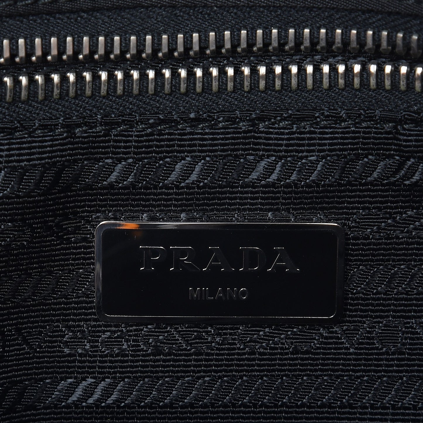 Tessuto Nylon Saffiano Logo Messenger Bag Black