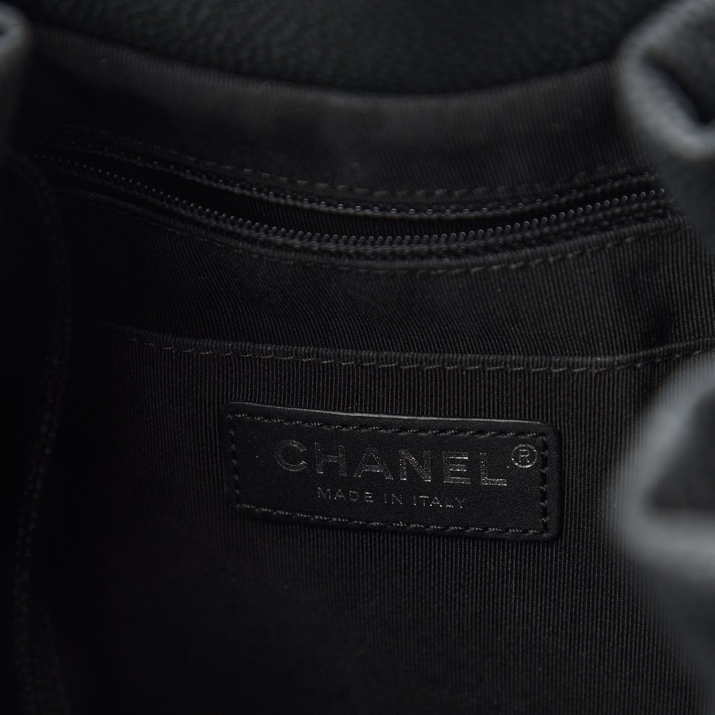 Caviar Flat Quilted CC Chain Bucket Drawstring Bag Black