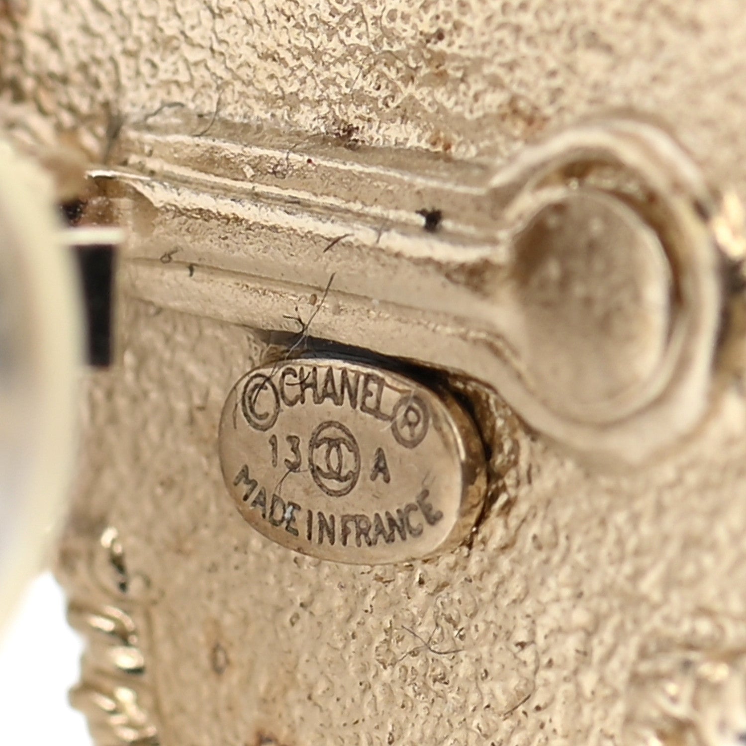 Chanel Pearl Bead CC Drop Clip On Earrings Black Gold 4 of 5