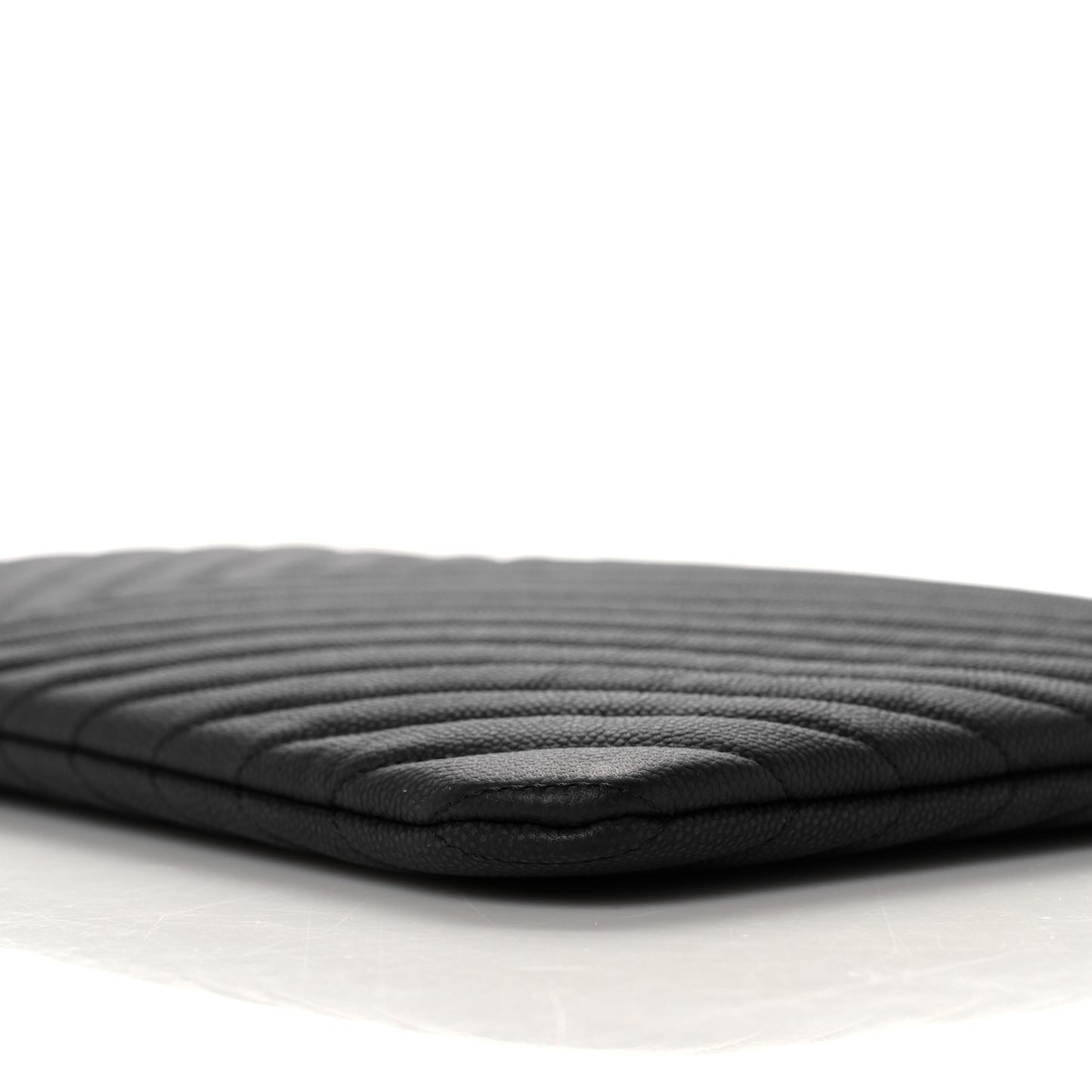 Caviar Flat Chevron Quilted Large Cosmetic Case Black