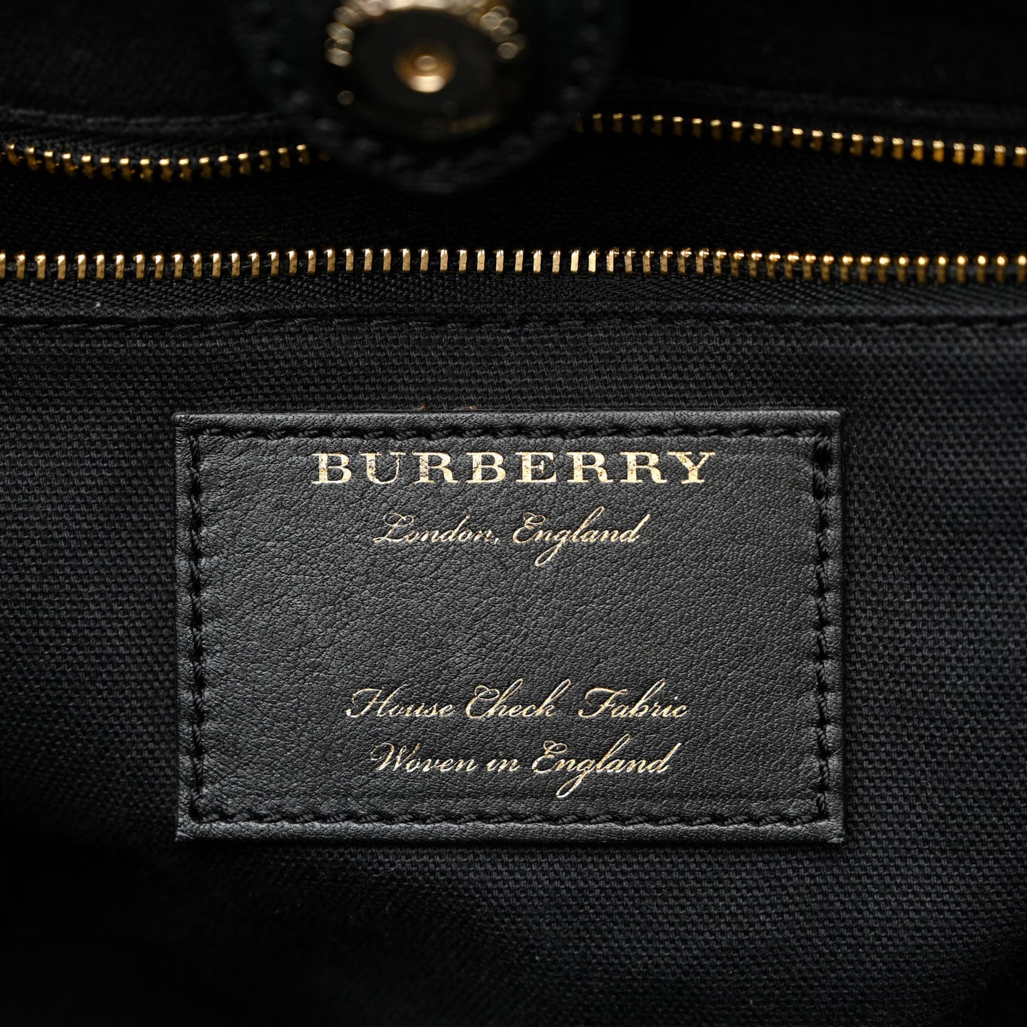 Grainy Calfskin House Check Large Banner Tote Black