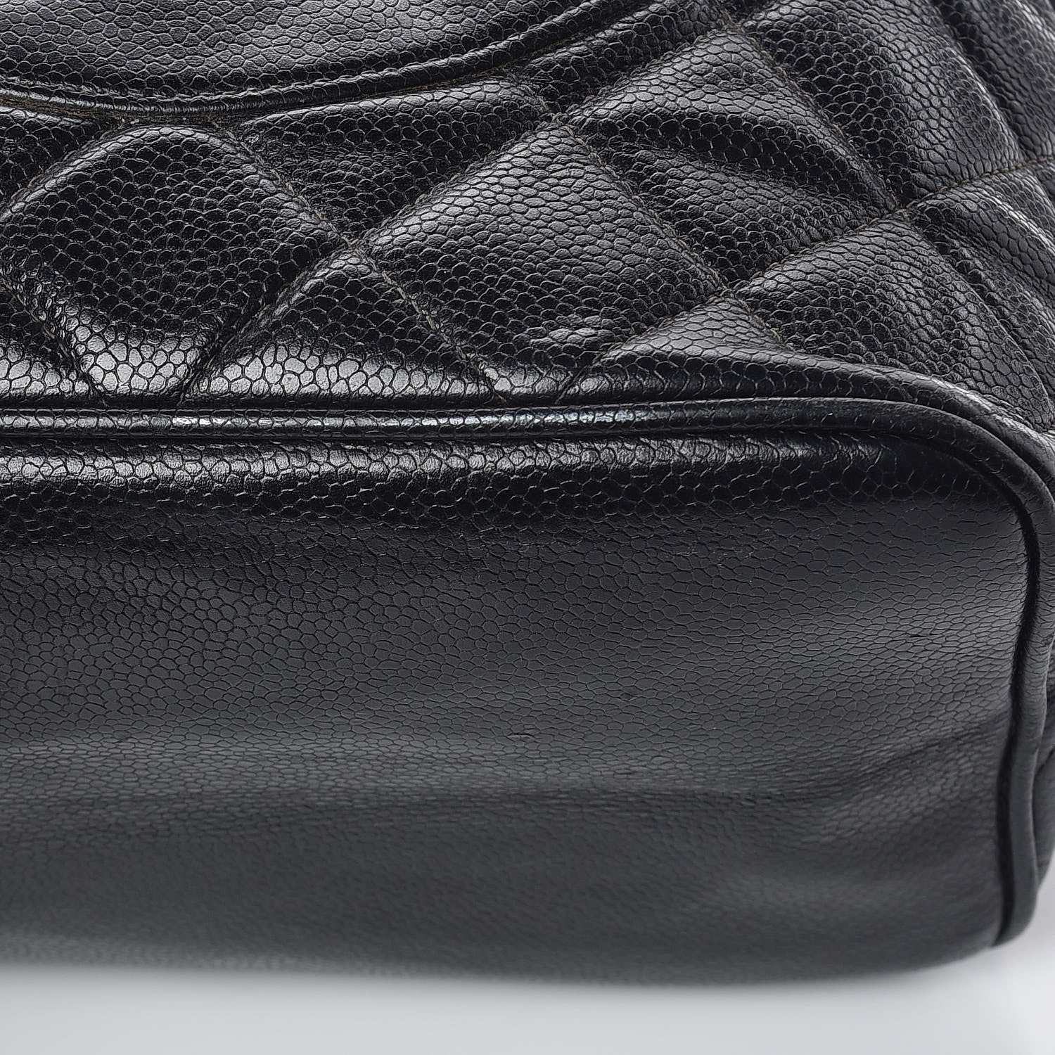 Chanel Caviar Quilted Medallion Tote Black 16 of 18