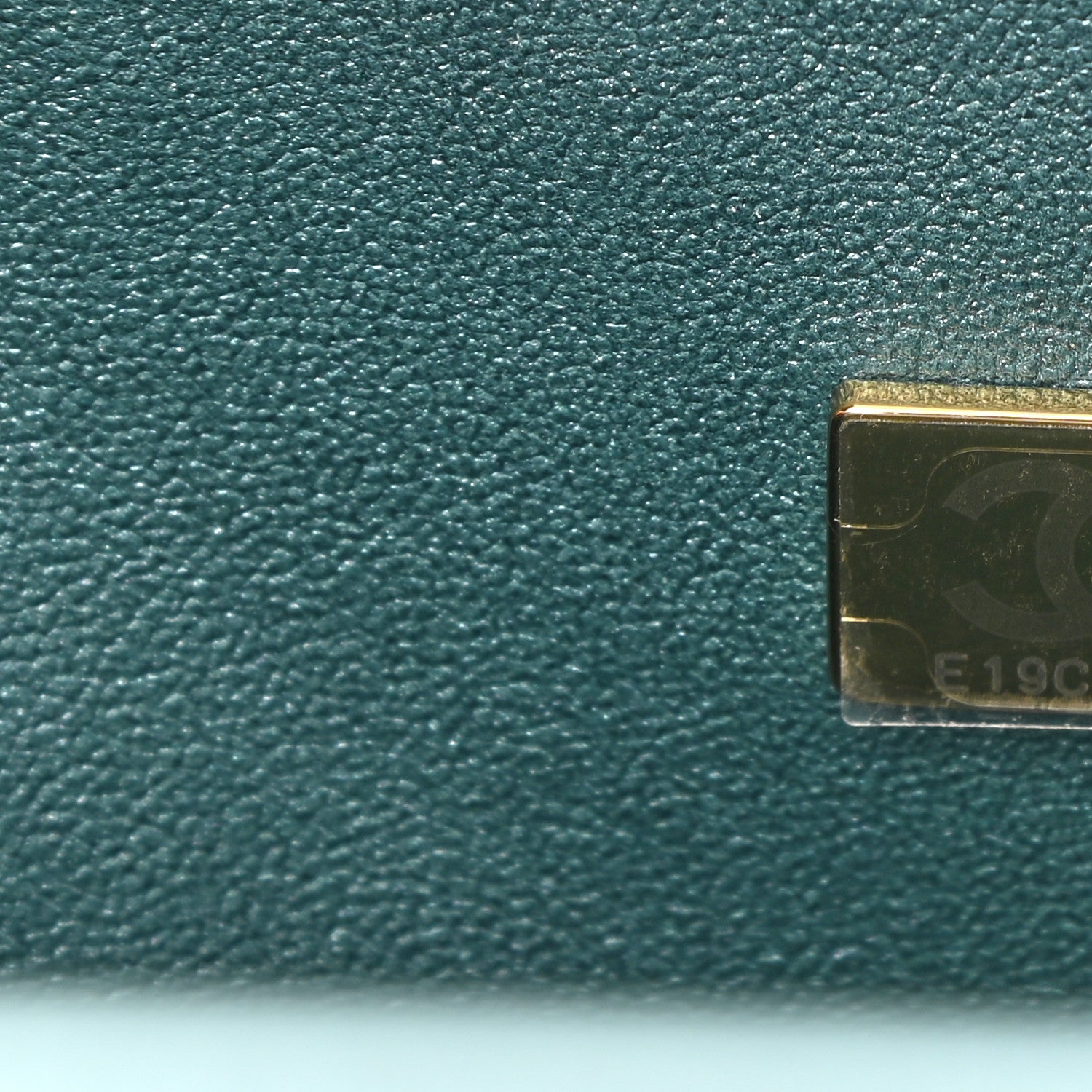 Chanel Iridescent Caviar Quilted Medium Double Flap Green 7 of 11