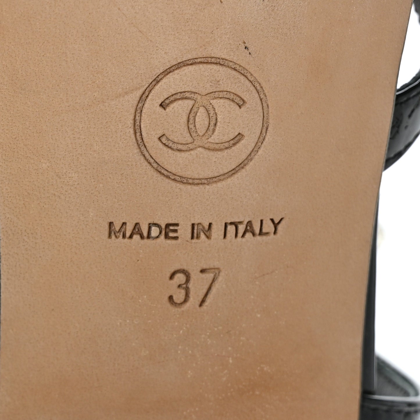 Patent CC Logo Thong Sandals 37 Black