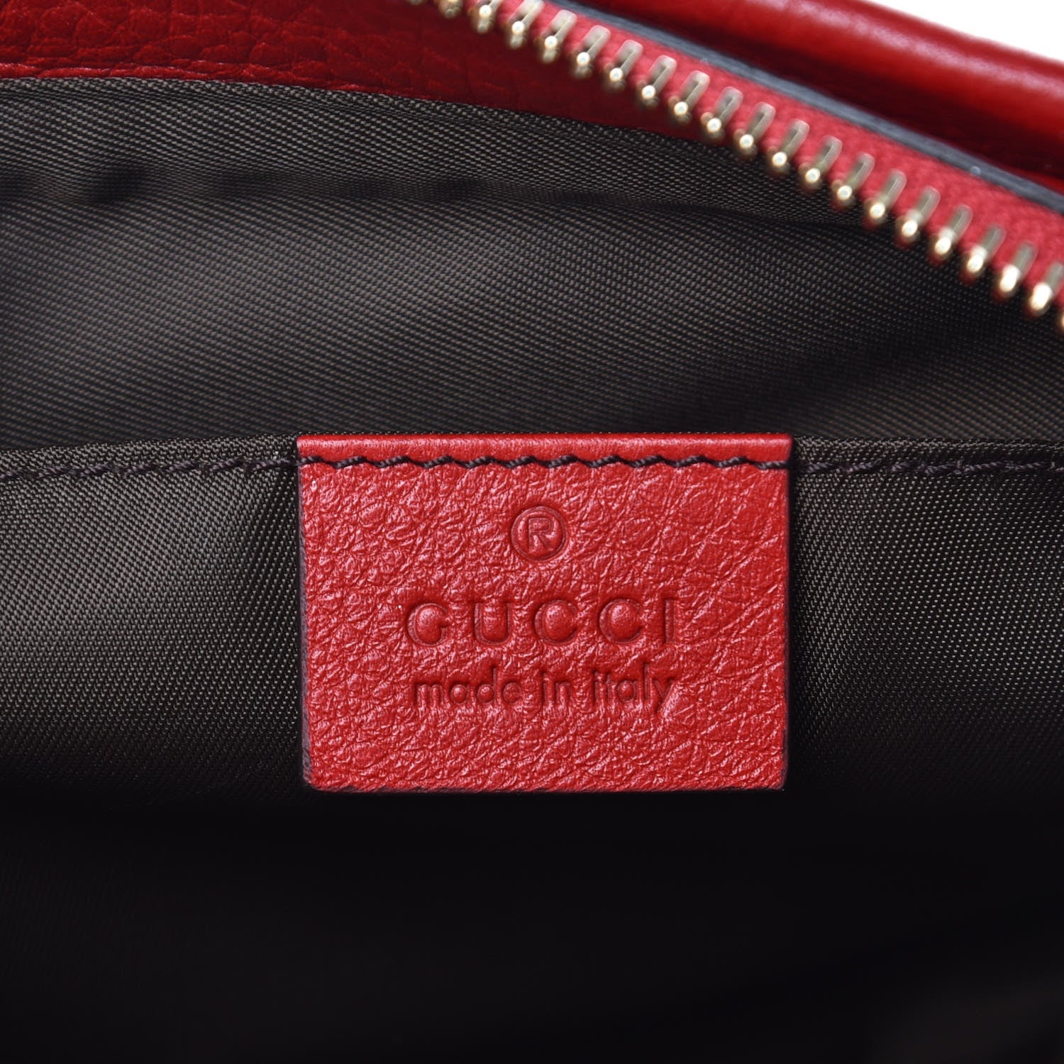 Gucci Pebbled Calfskin Soho Cosmetic Case Tabasco Red 6 of 9