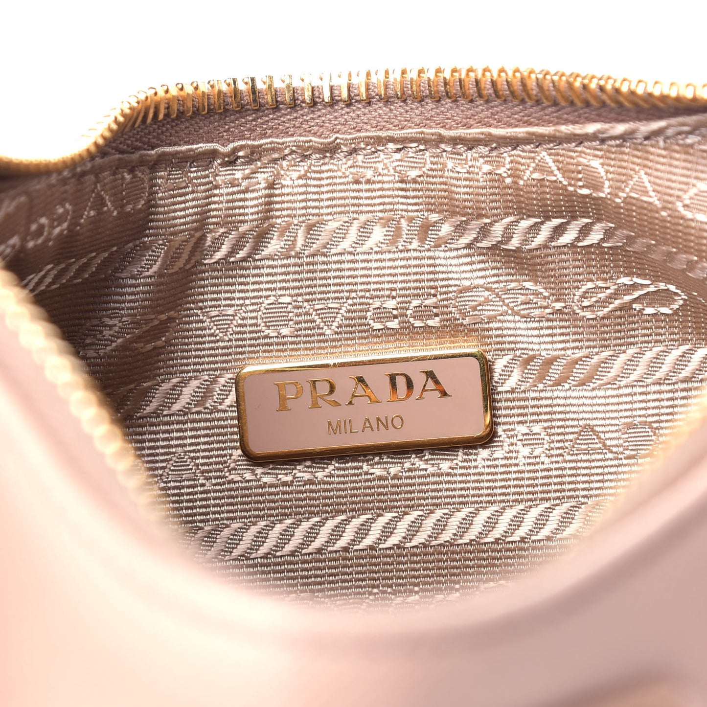 Saffiano Lux Re-Edition 2005 Shoulder Bag Cammeo