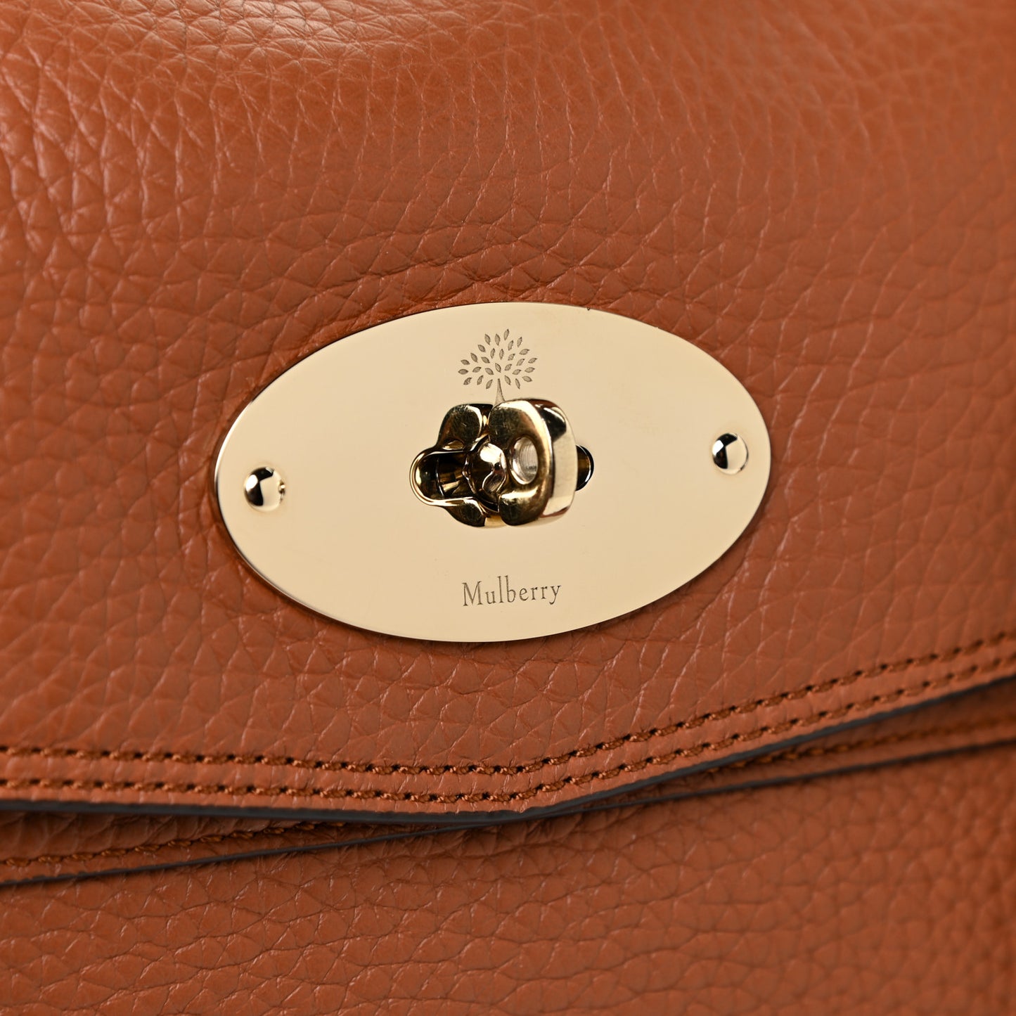 Heavy Grain Alexa Chestnut