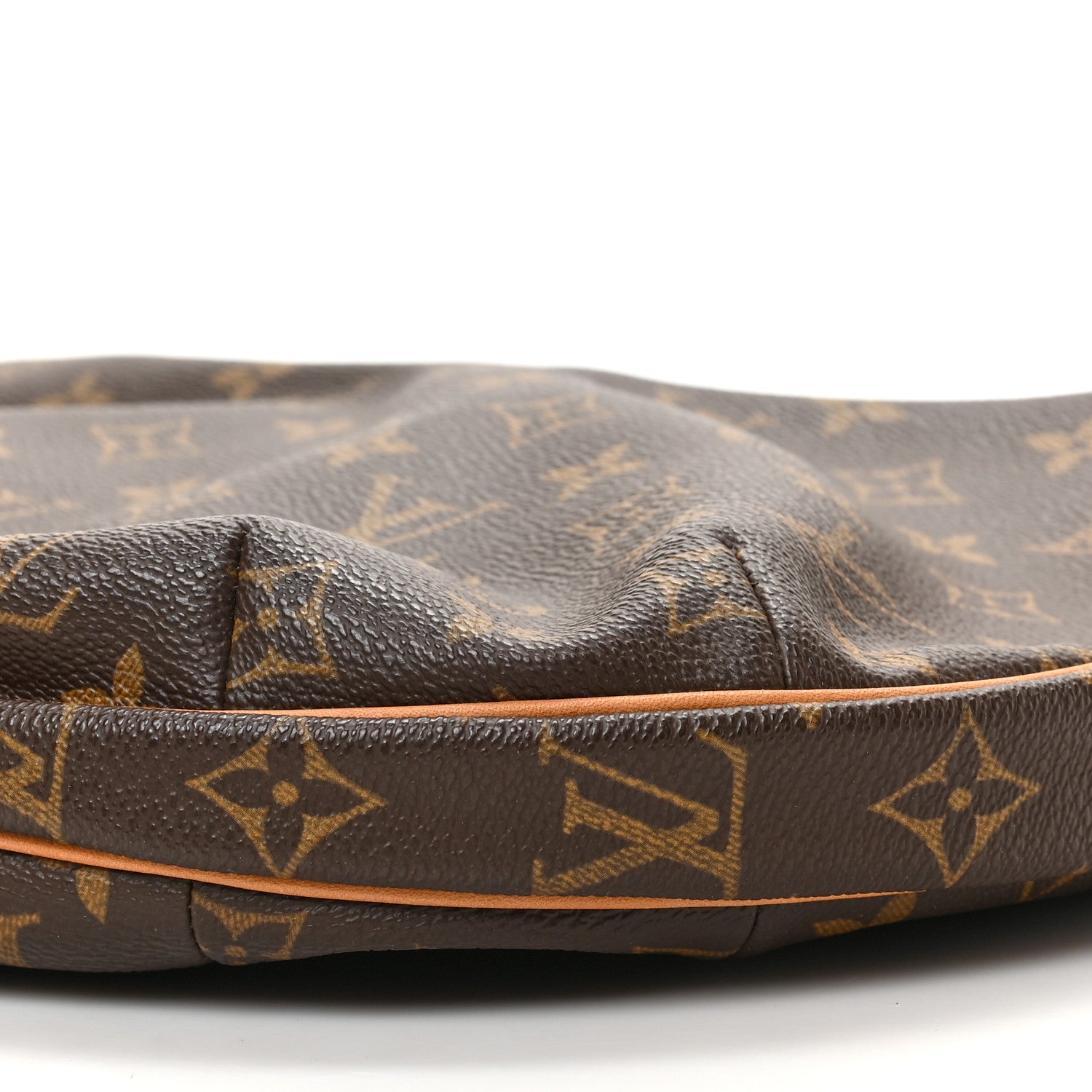 Louis Vuitton Monogram Croissant MM 7 of 7