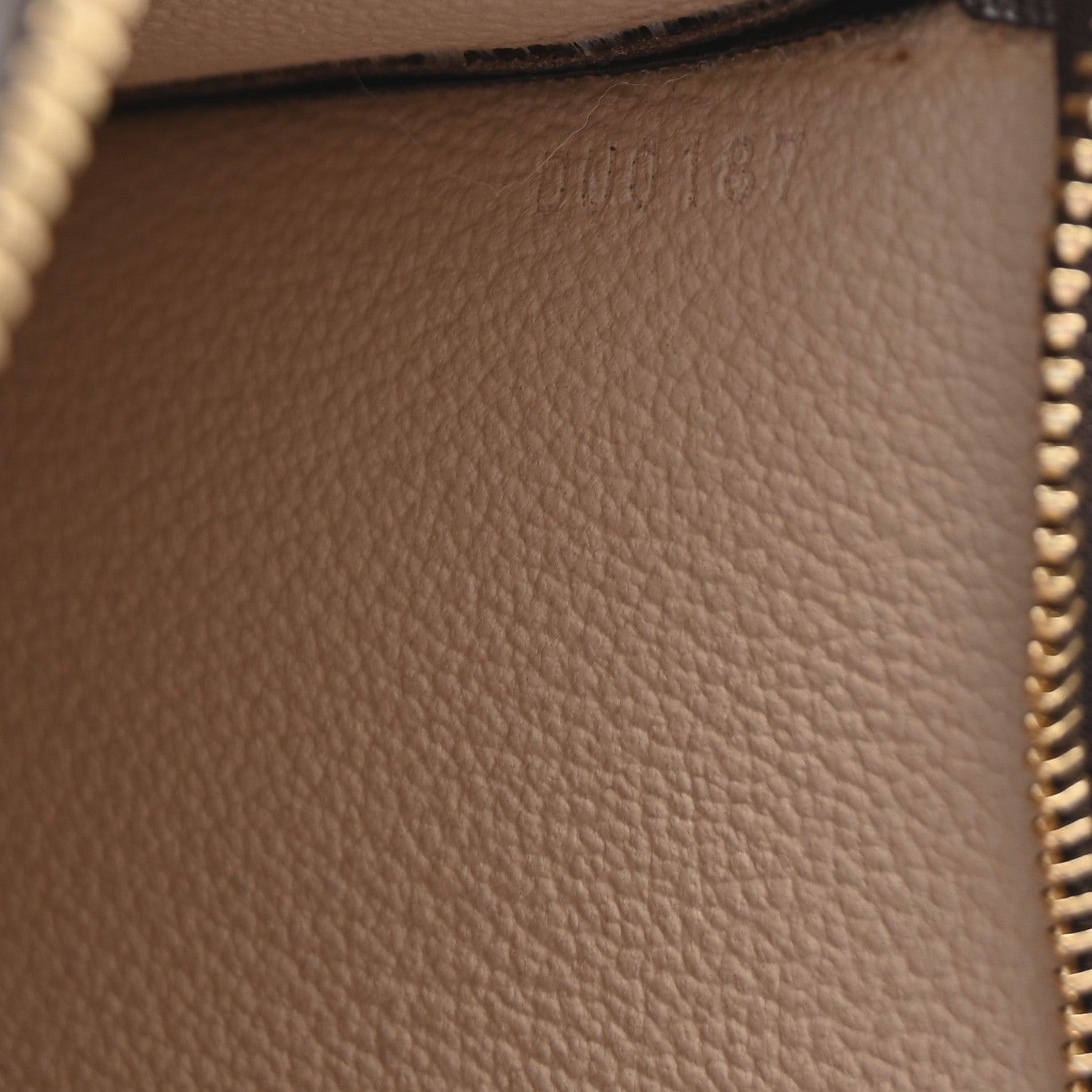 Louis Vuitton Monogram Toiletry Pouch 19 7 of 7