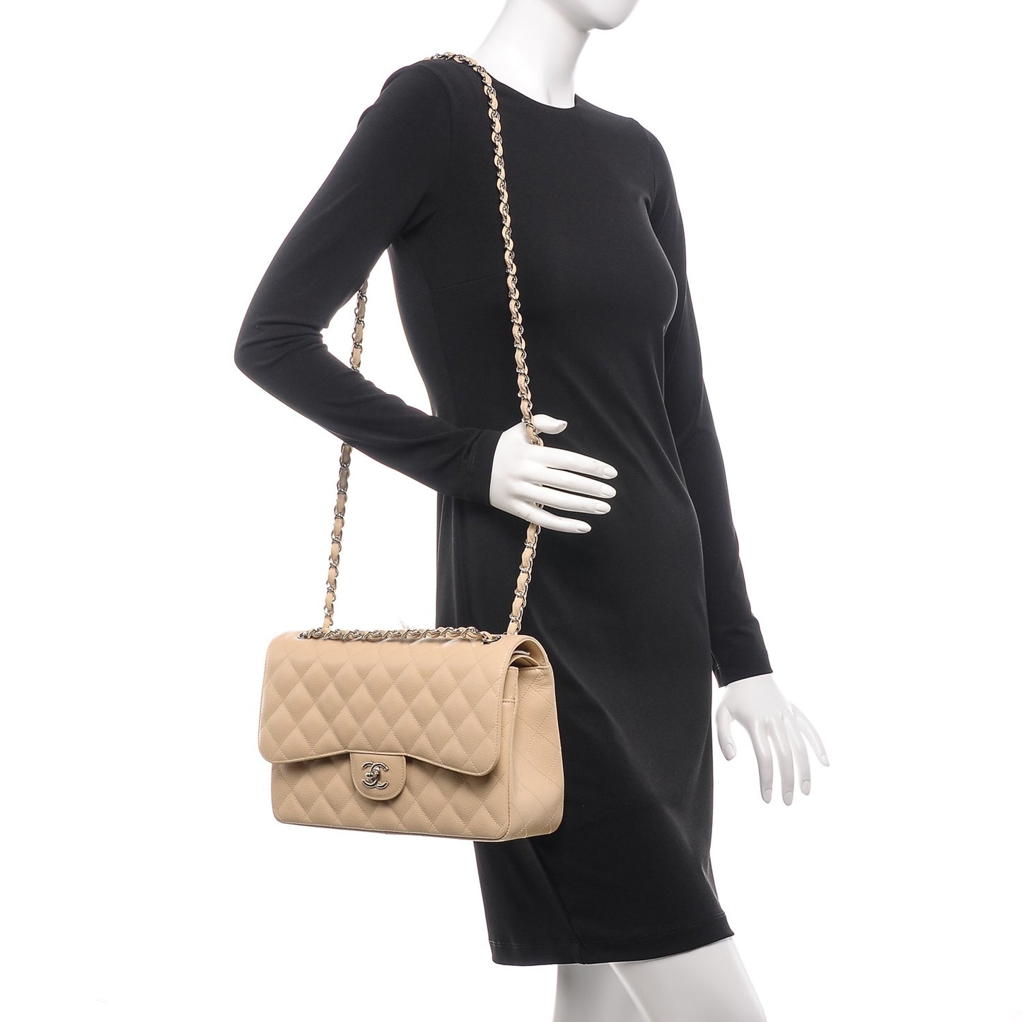 Caviar Quilted Jumbo Double Flap Beige Clair