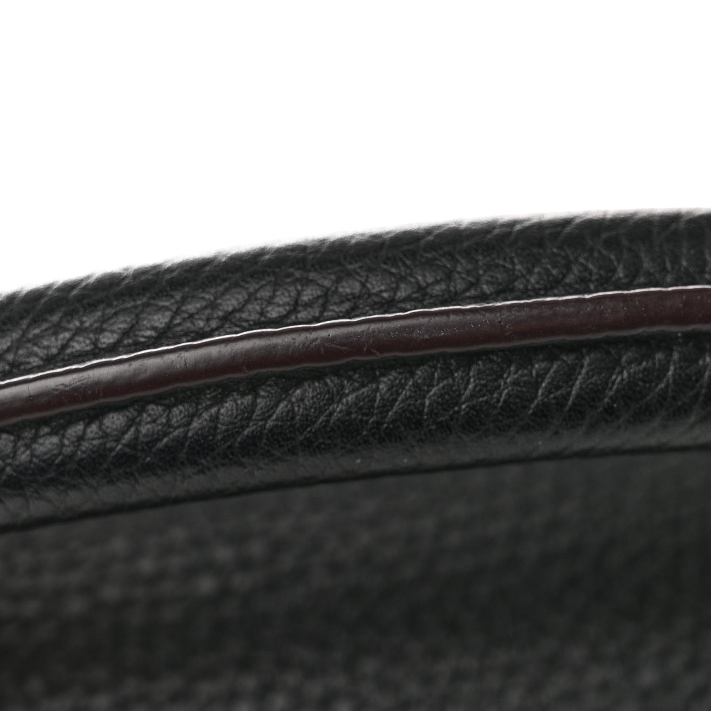 Taurillon Capucines PM Black