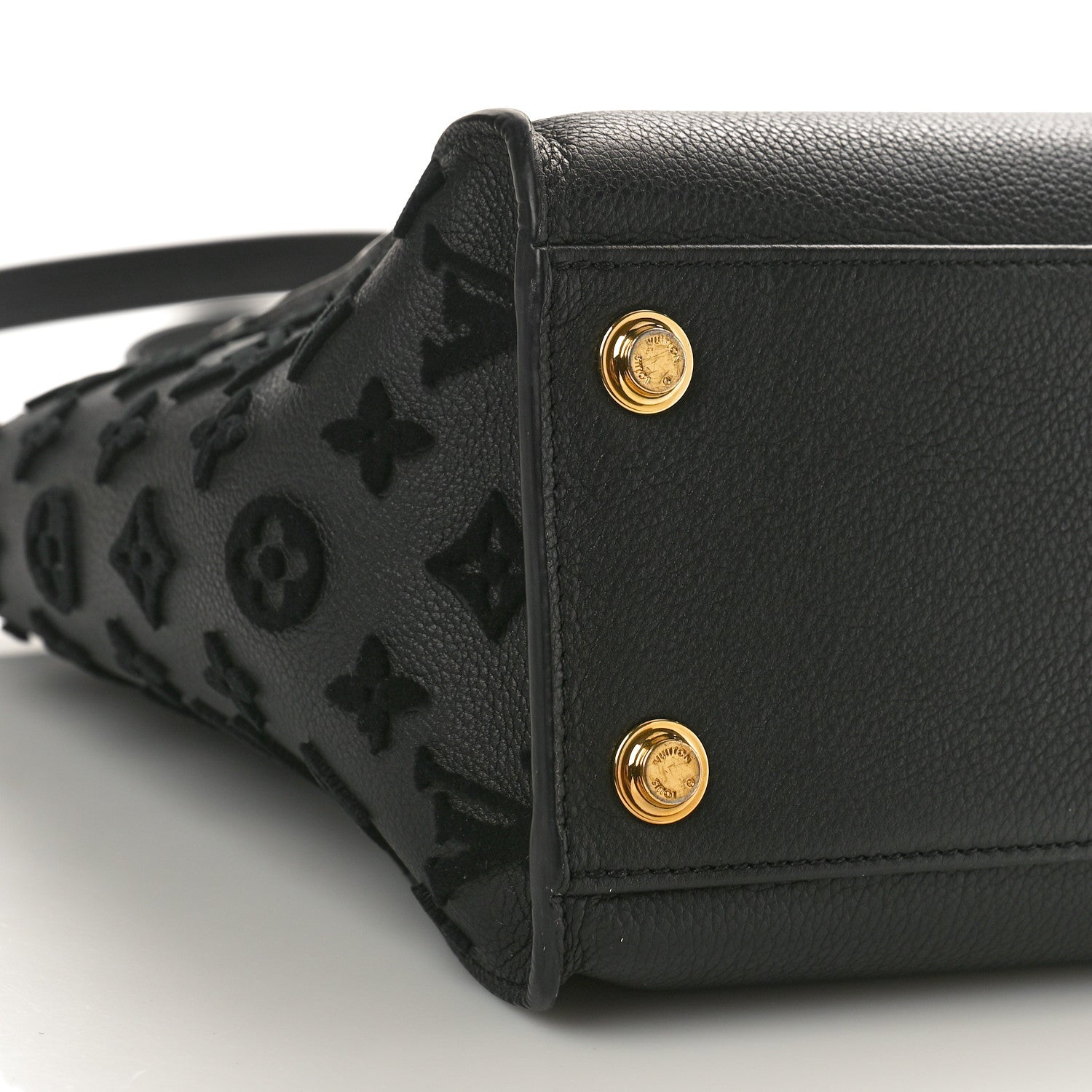 Louis Vuitton Calfskin Monogram Tufting On My Side Black 7 of 8