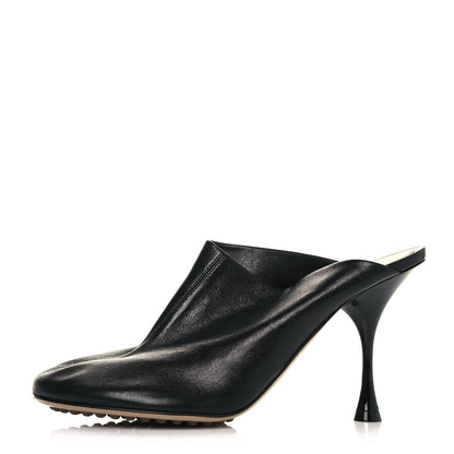 Bottega Veneta Stretch Nappa Dot Pumps 38 Black 1 of 8