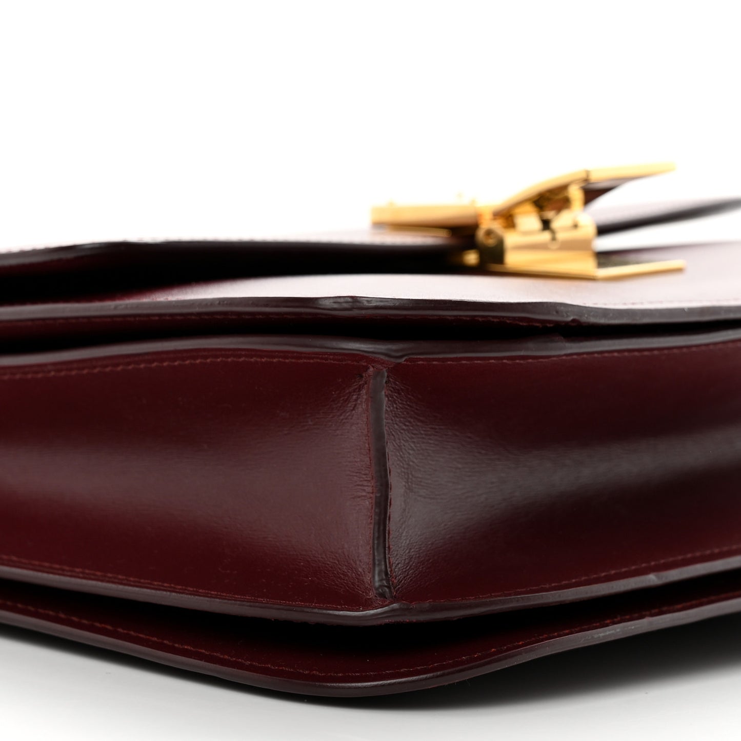Box Calfskin Medium Classic Box Flap Bag Burgundy