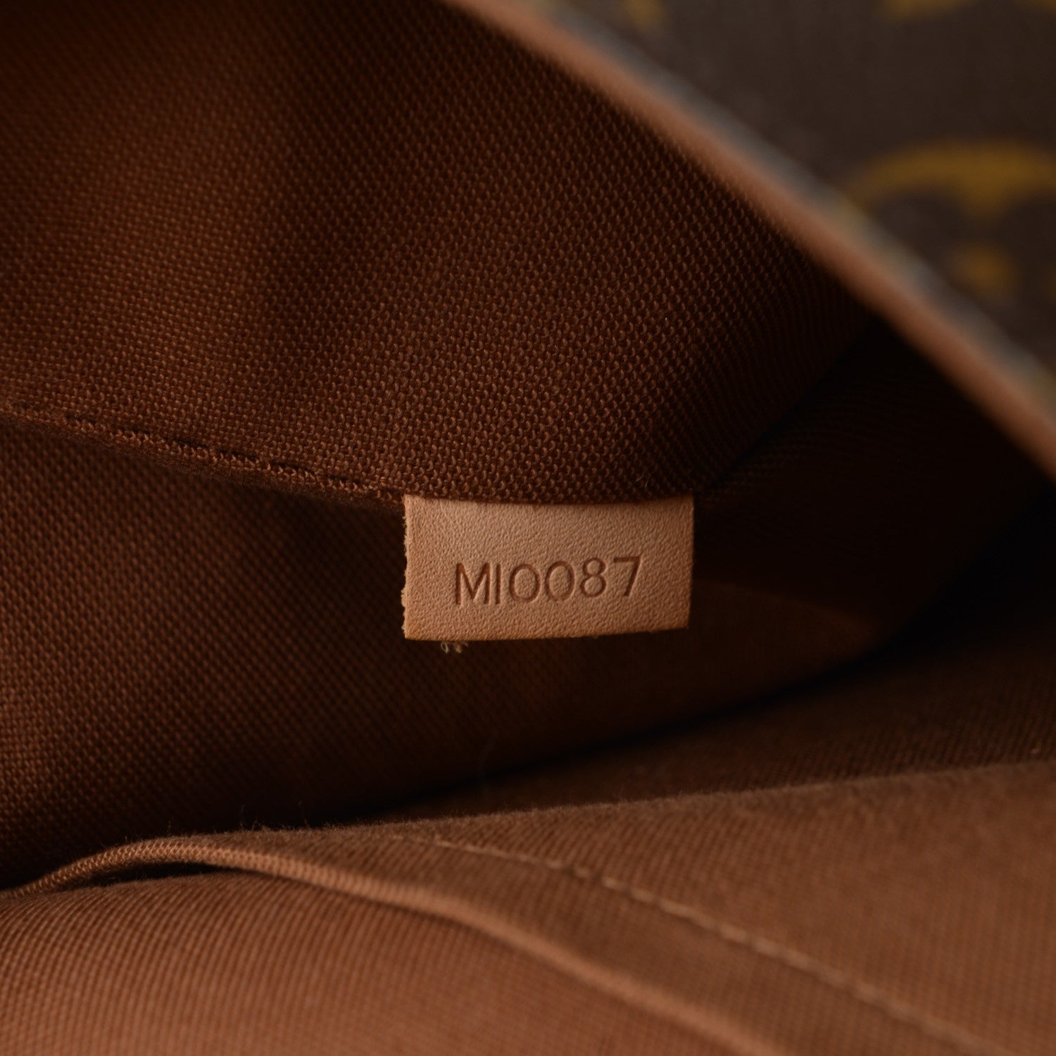 Louis Vuitton Monogram Bosphore PM Messenger 7 of 7