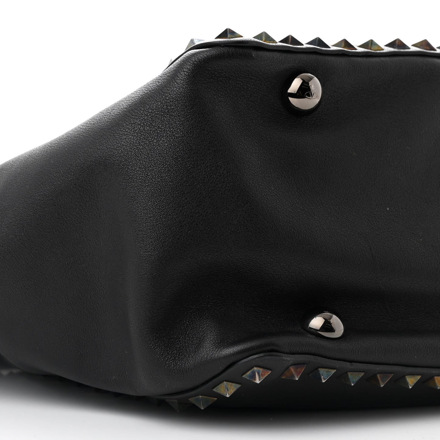 Vitello Medium Rockstud Tote Black