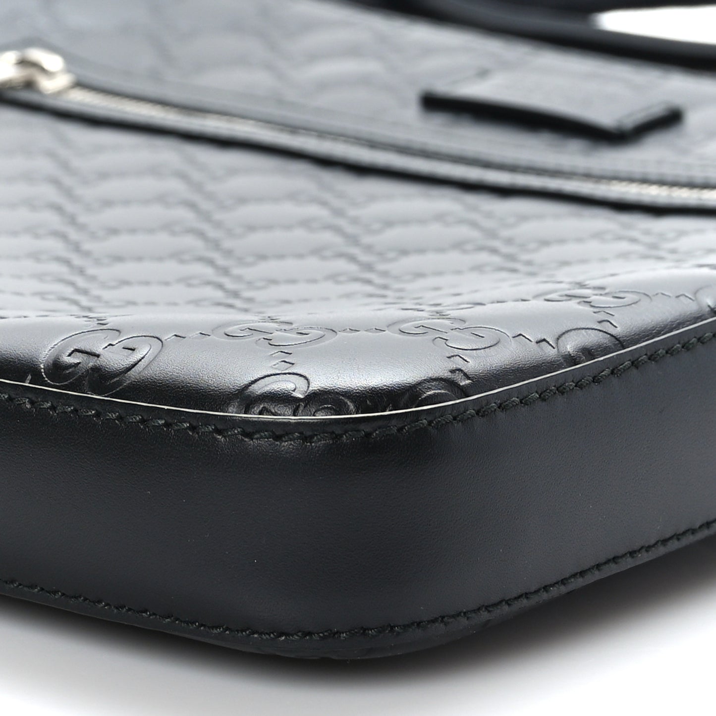 Guccissima Signature Medium Flat Messenger Bag Black