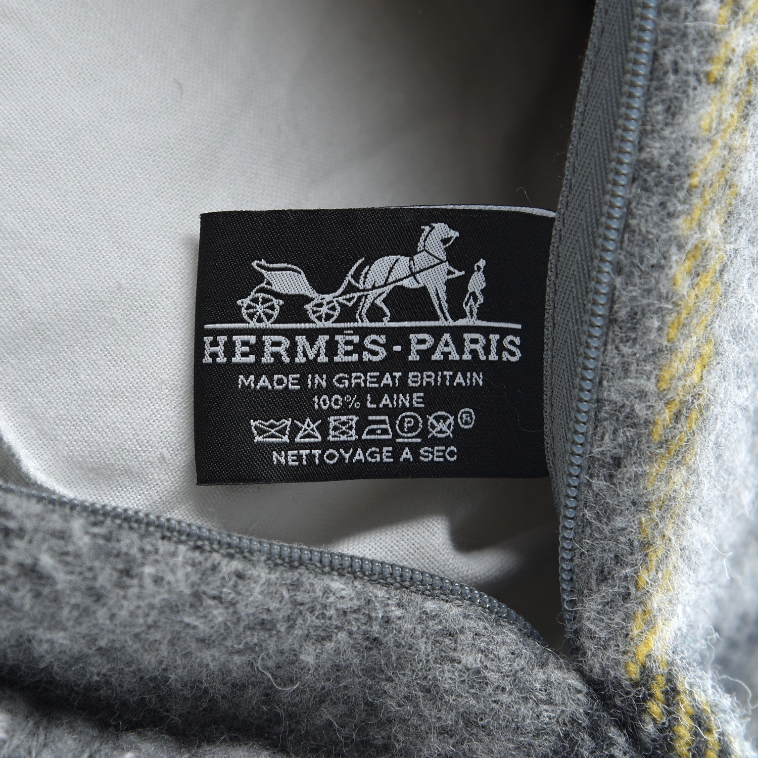 Hermes Jacquard Wool Scott'H Pillow Gris 3 of 3