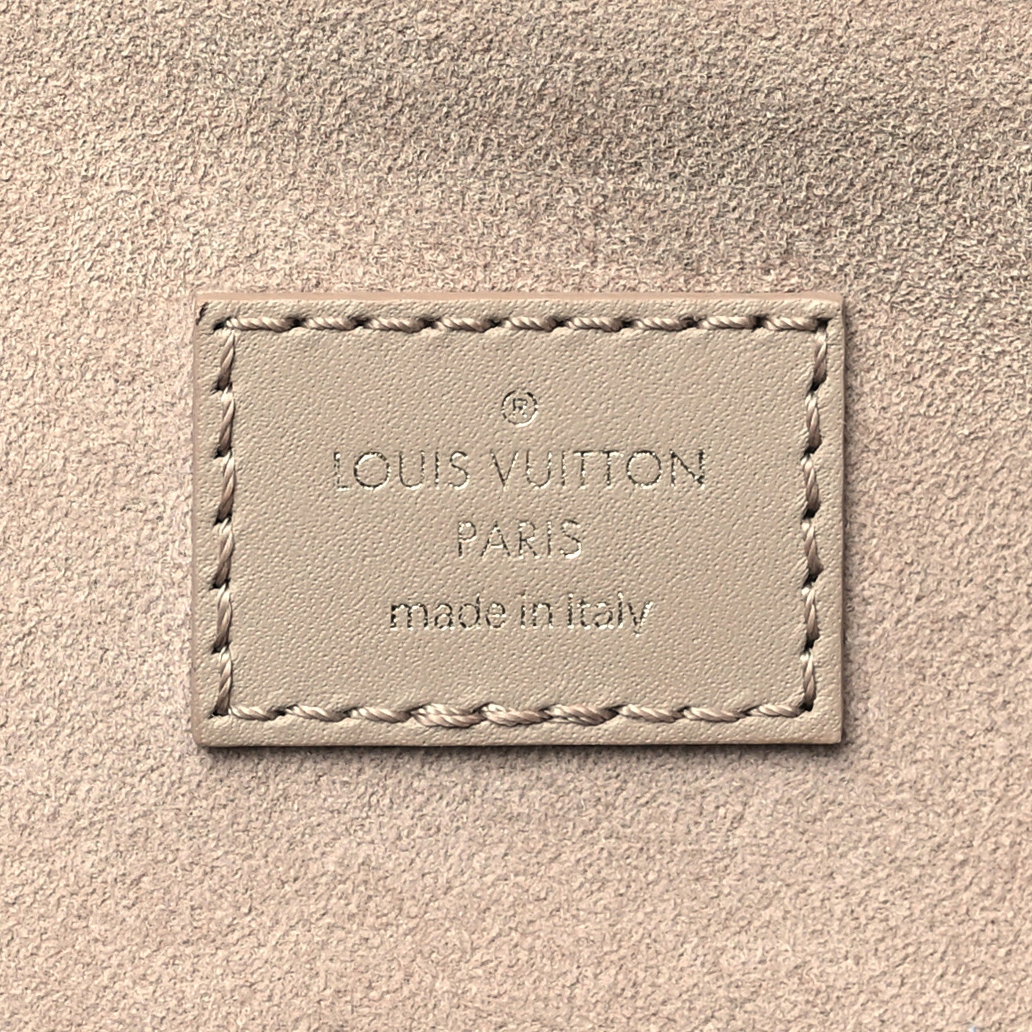 Louis Vuitton Empreinte Monogram Giant Vanity PM Tourterelle 6 of 11